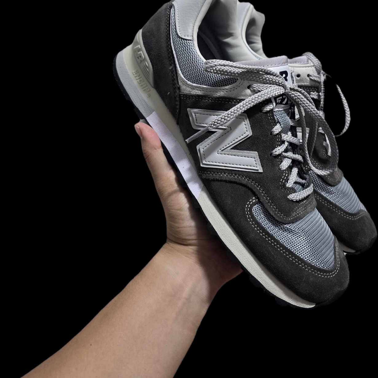 New Balance 576 Made in UK Grey 착용 스타일