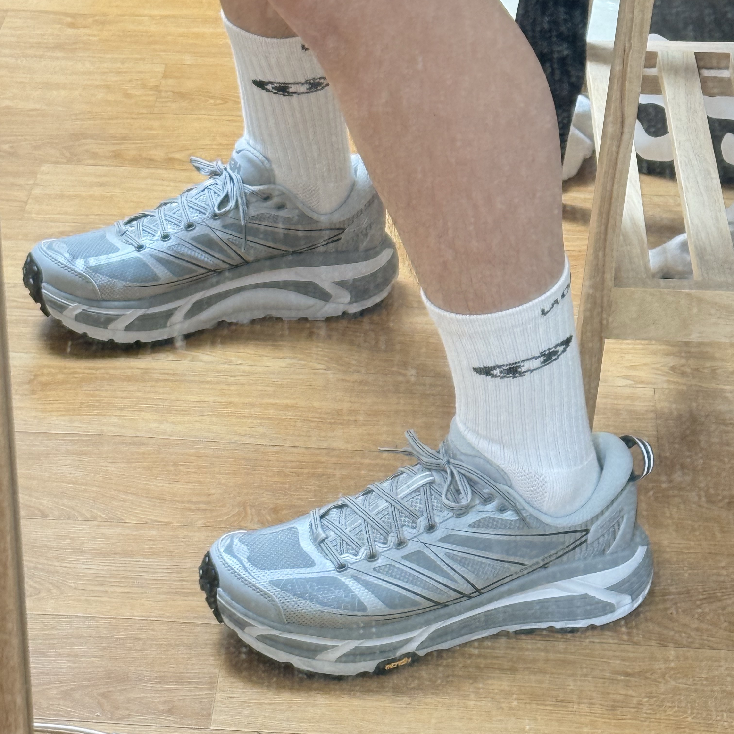 Hoka Mafate Speed 2 Stellar Grey Galactic Grey 착용 스타일
