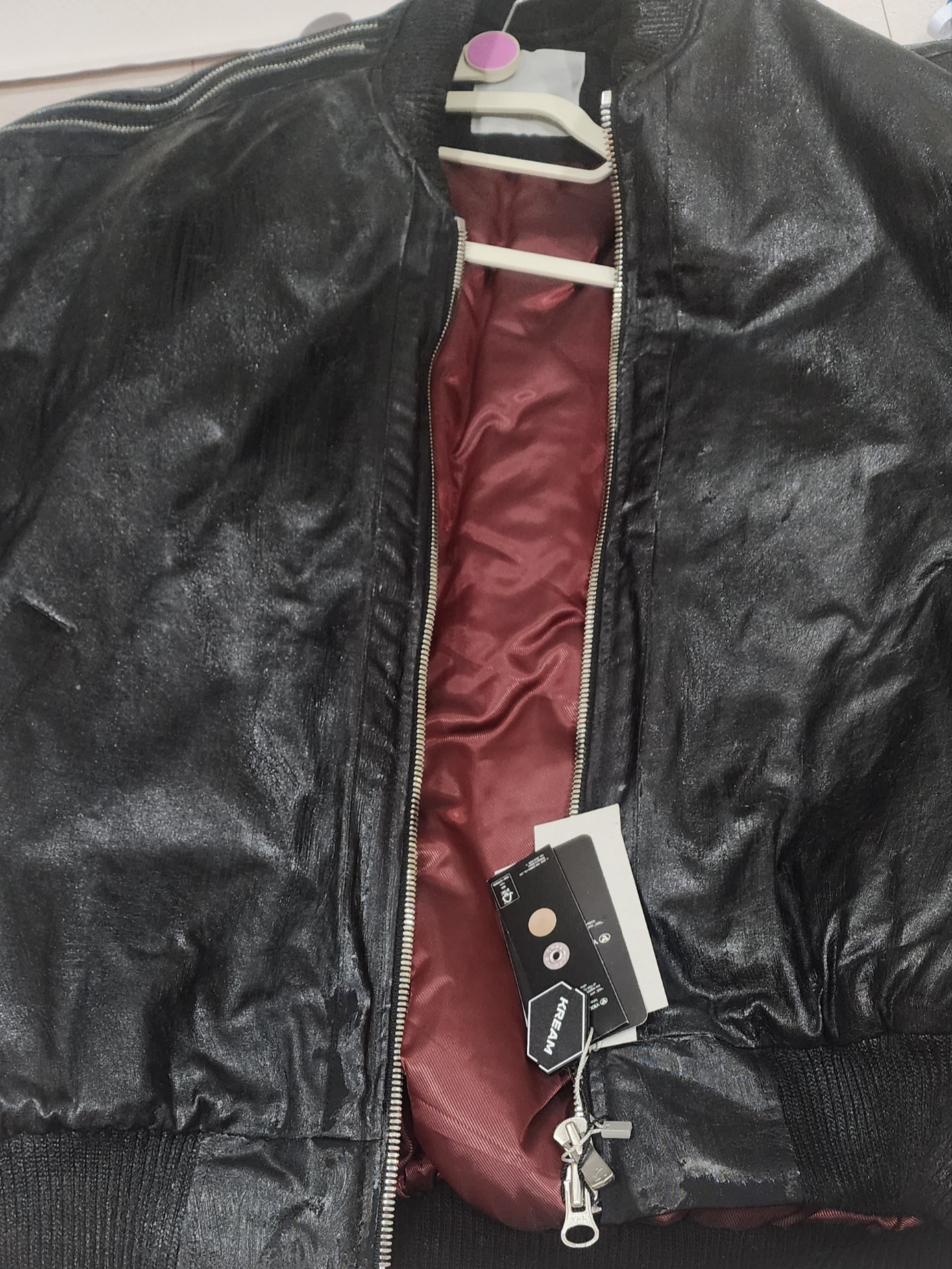 Undermycar Giros Teeth Line Hard Coated Bomber Excalibur - 23FW 착용 스타일
