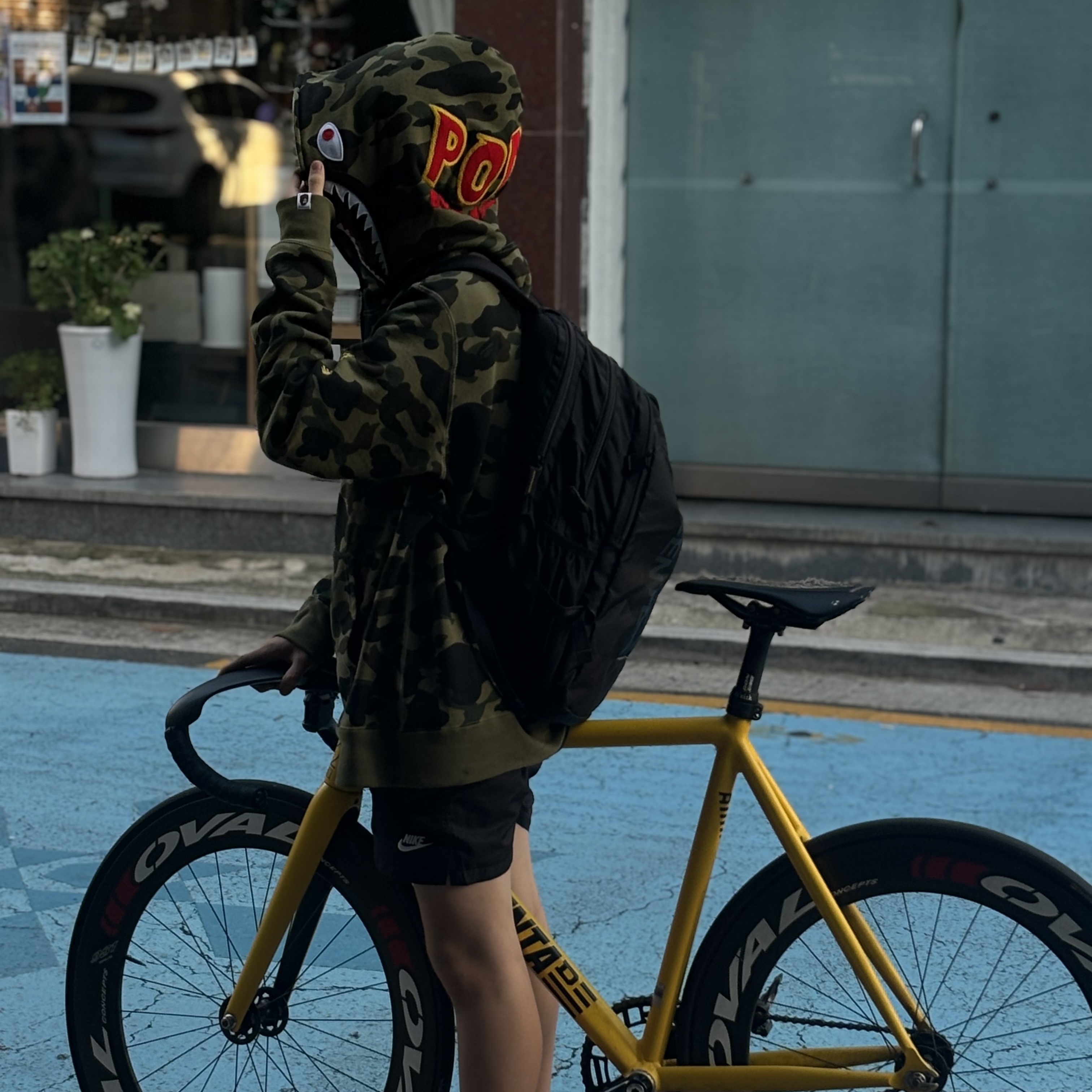 BAPE PONR 1st Camo 2nd Shark Full Zip Hoodie Green 착용 스타일