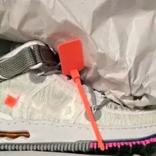 Nike x Off-White Air Force 1 Mid SP White 착용 스타일