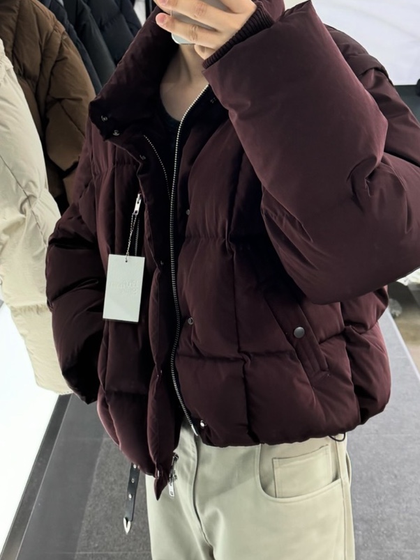 [KREAM 단독 / 예약 배송] Haleine Detachable Midneck Goose Down Jacket Navycheck (VJ403) 착용 스타일