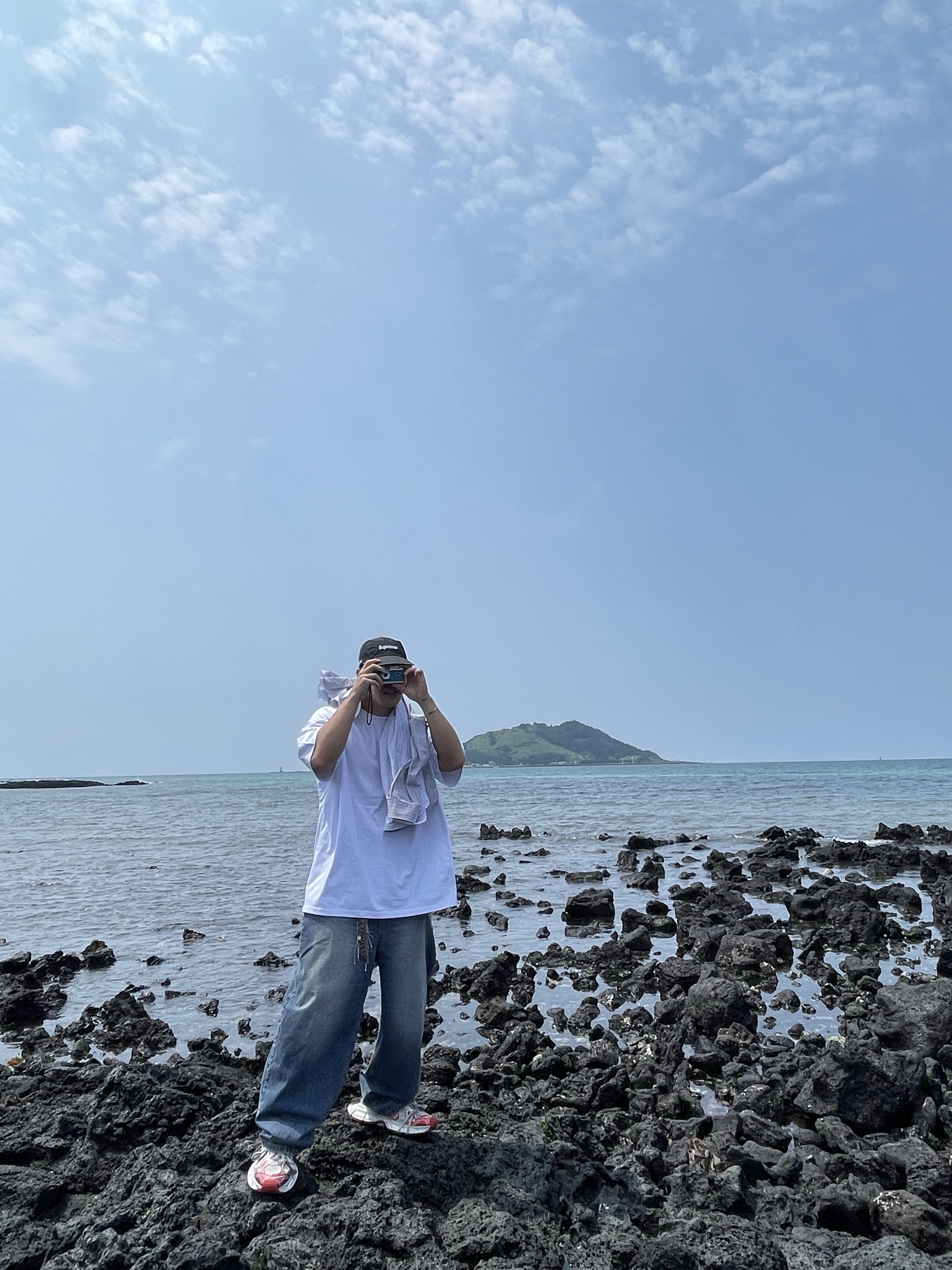 Supreme Gore-Tex Paclite Long Bill Camp Cap Black - 23SS, Balenciaga 3XL Sneakers White Red 착용 스타일 - 3