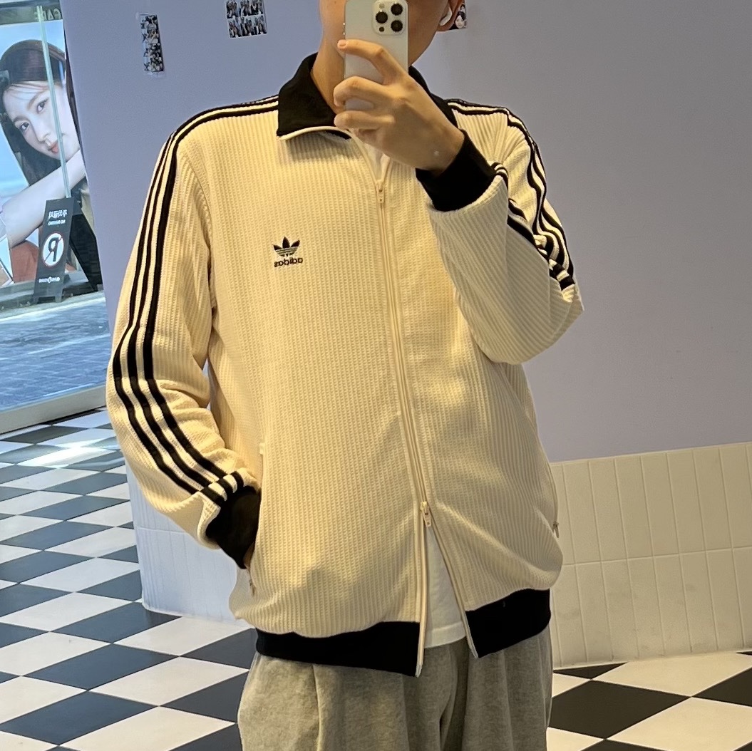 Adidas Waffle Beckenbauer Track Top Wonder White - KR Sizing, Onitsuka Tiger Mexico 66 Black White 착용 스타일 - 2
