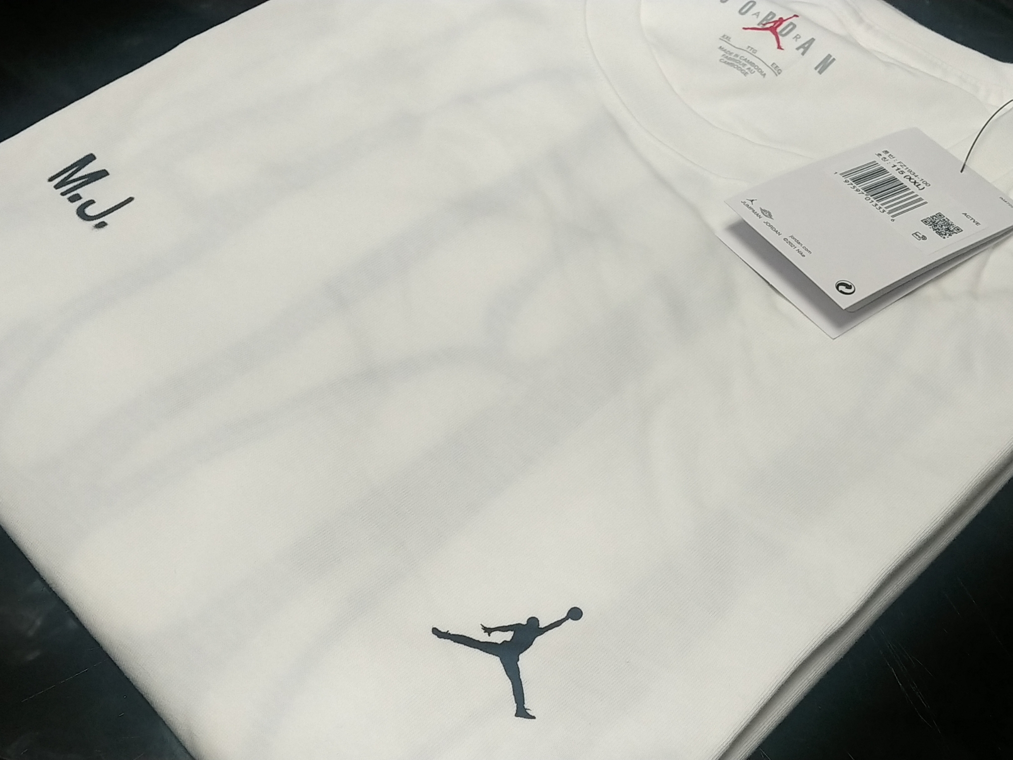 Jordan Long Sleeve Top White 착용 스타일 - 2