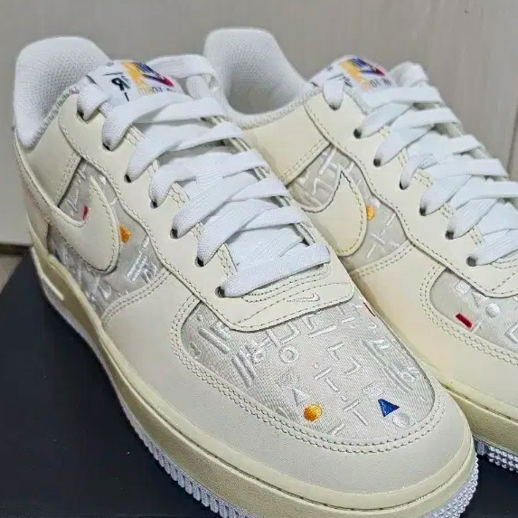 (W) Nike Air Force 1 '07 LV8 Hangul Day 착용 스타일
