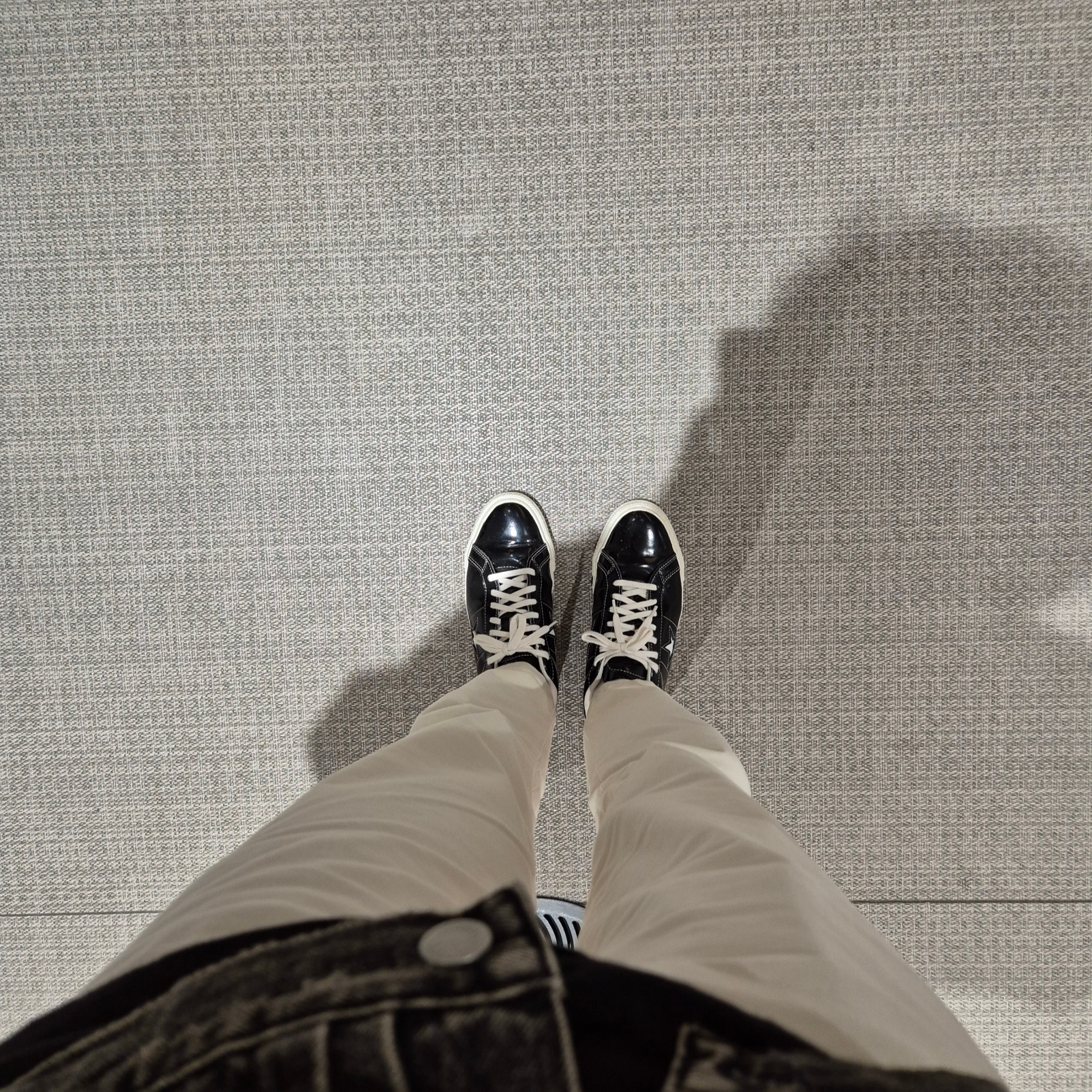 Converse One Star Ox Black 착용 스타일 - 2