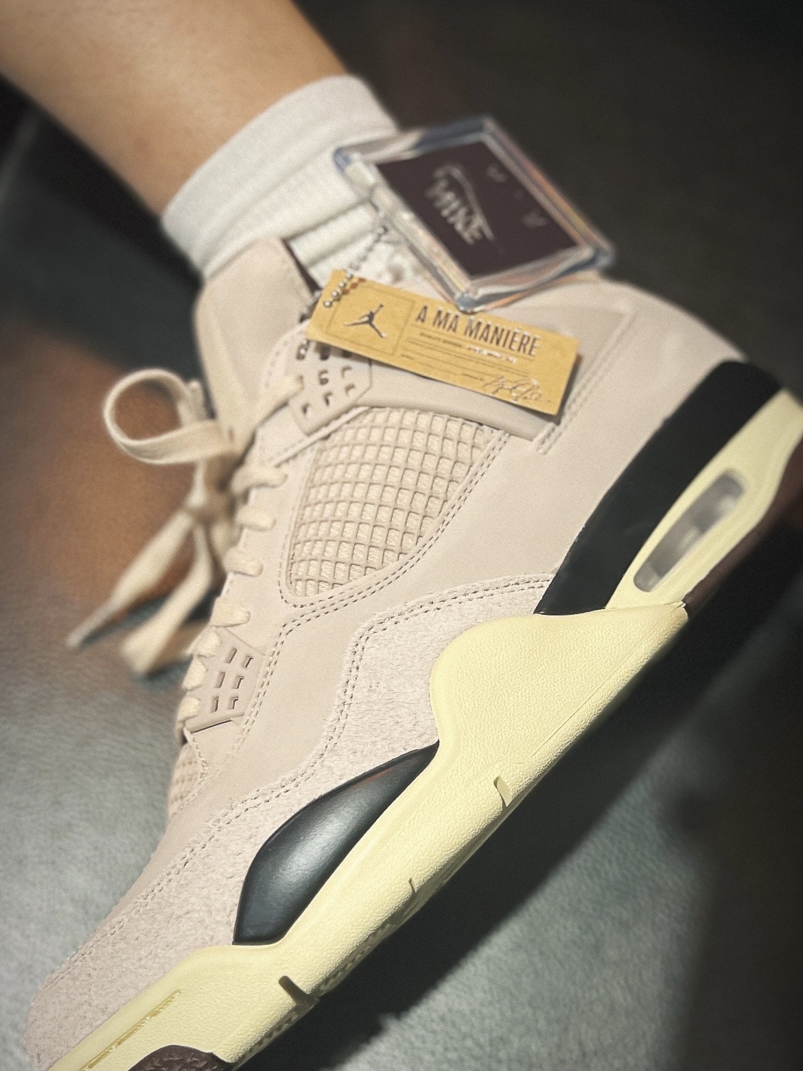 (W) Jordan 4 x A Ma Maniere Retro OG SP W.Y.W.S. 착용 스타일
