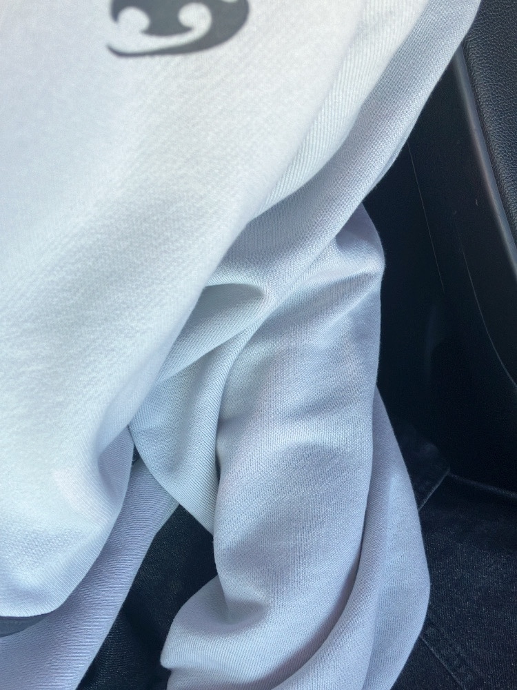 Sansan Gear Taped Hoodie Light Grey 착용 스타일