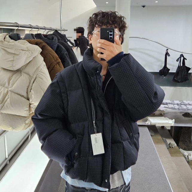 [KREAM 단독 / 예약 배송] Haleine Detachable Midneck Goose Down Jacket Navycheck (VJ403) 착용 스타일