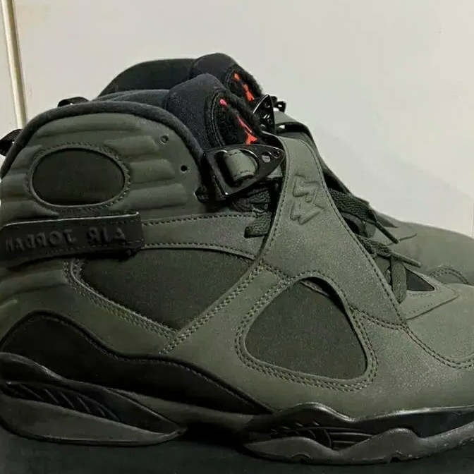 Jordan 8 Retro Take Flight 착용 스타일