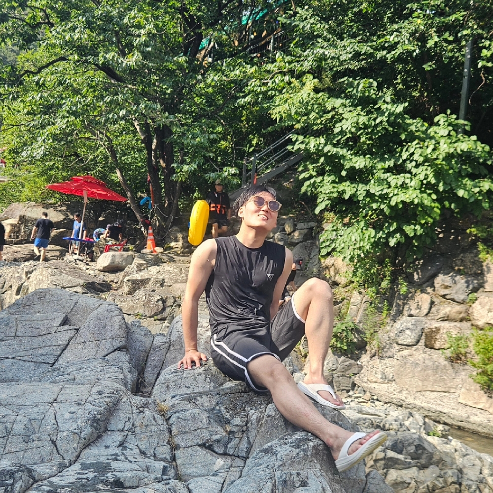KREAM 프로필 이미지