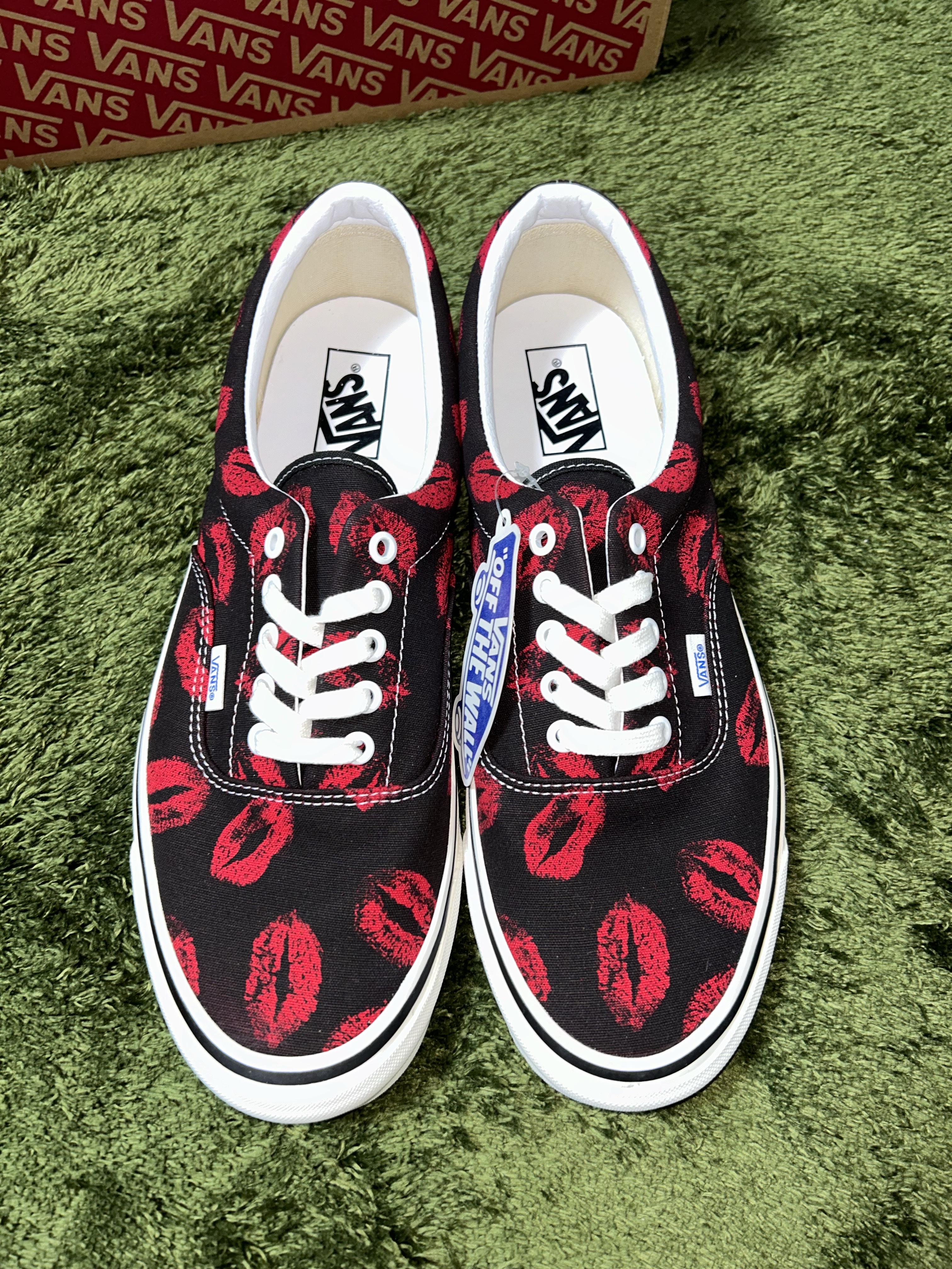 Vans Era 95 DX Anaheim Factory Black Hotlips 착용 스타일 - 2
