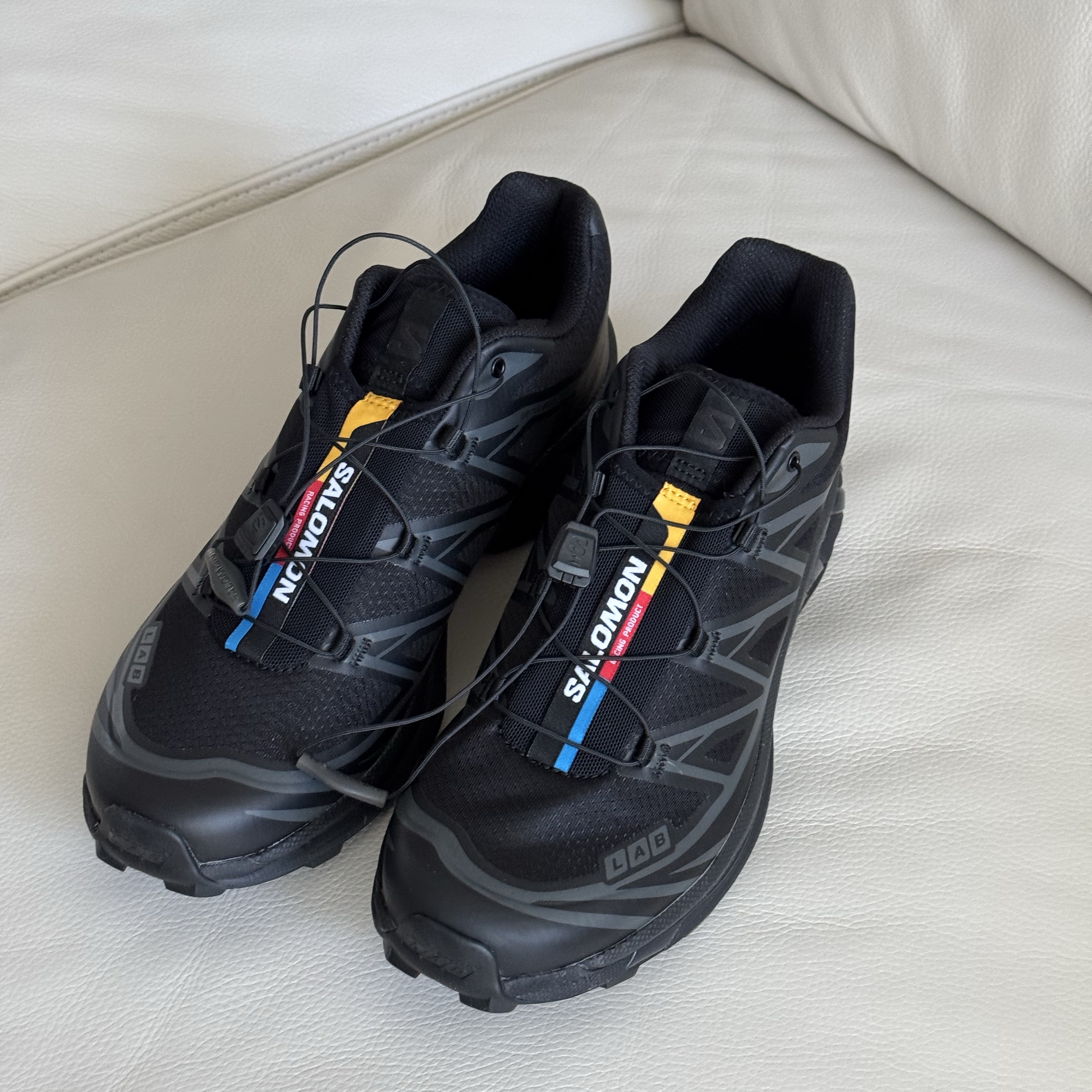 Salomon XT-6 ADV Black 착용 스타일 - 2