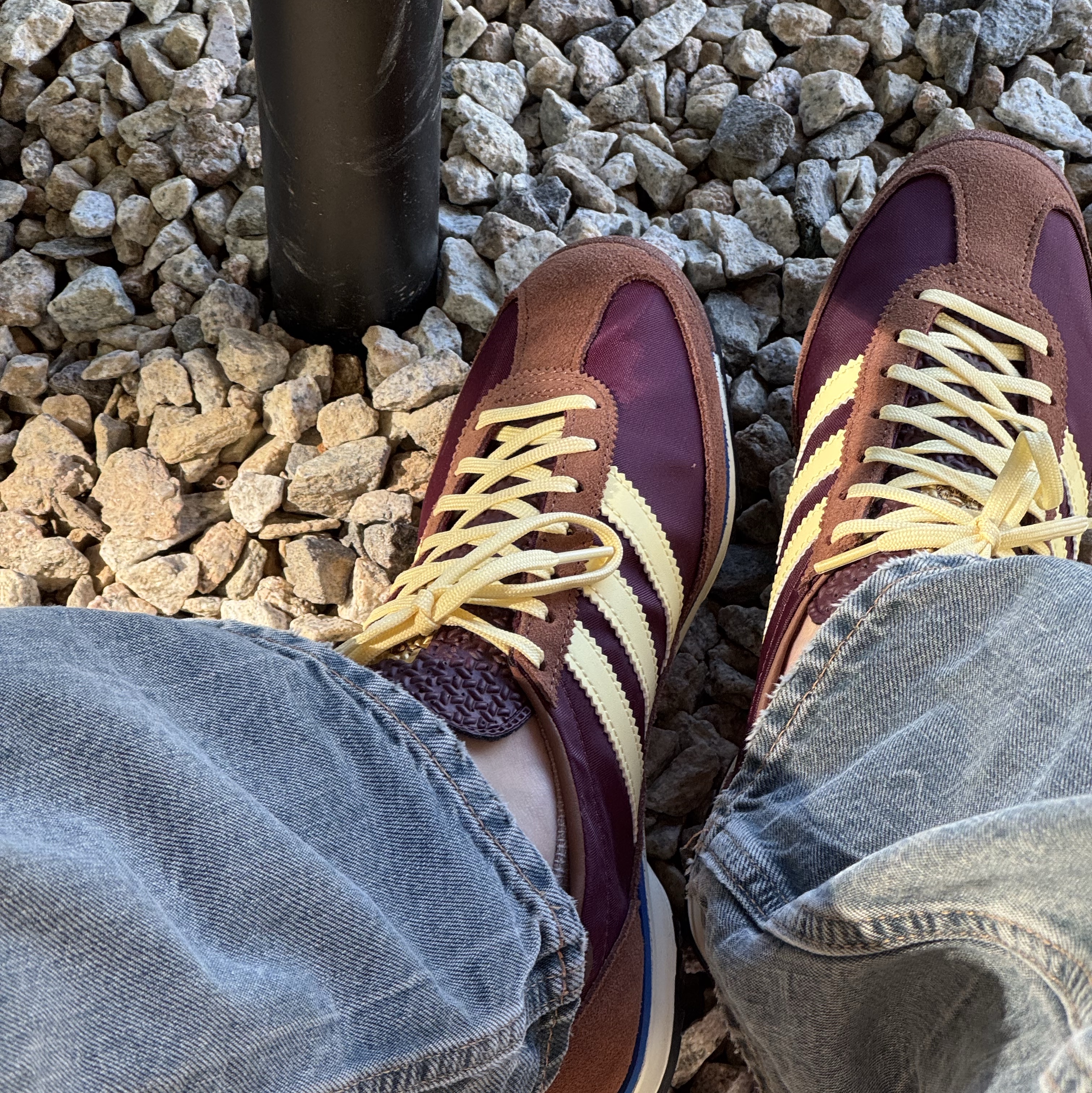 (W) Adidas SL 72 OG Maroon Almost Yellow 착용 스타일
