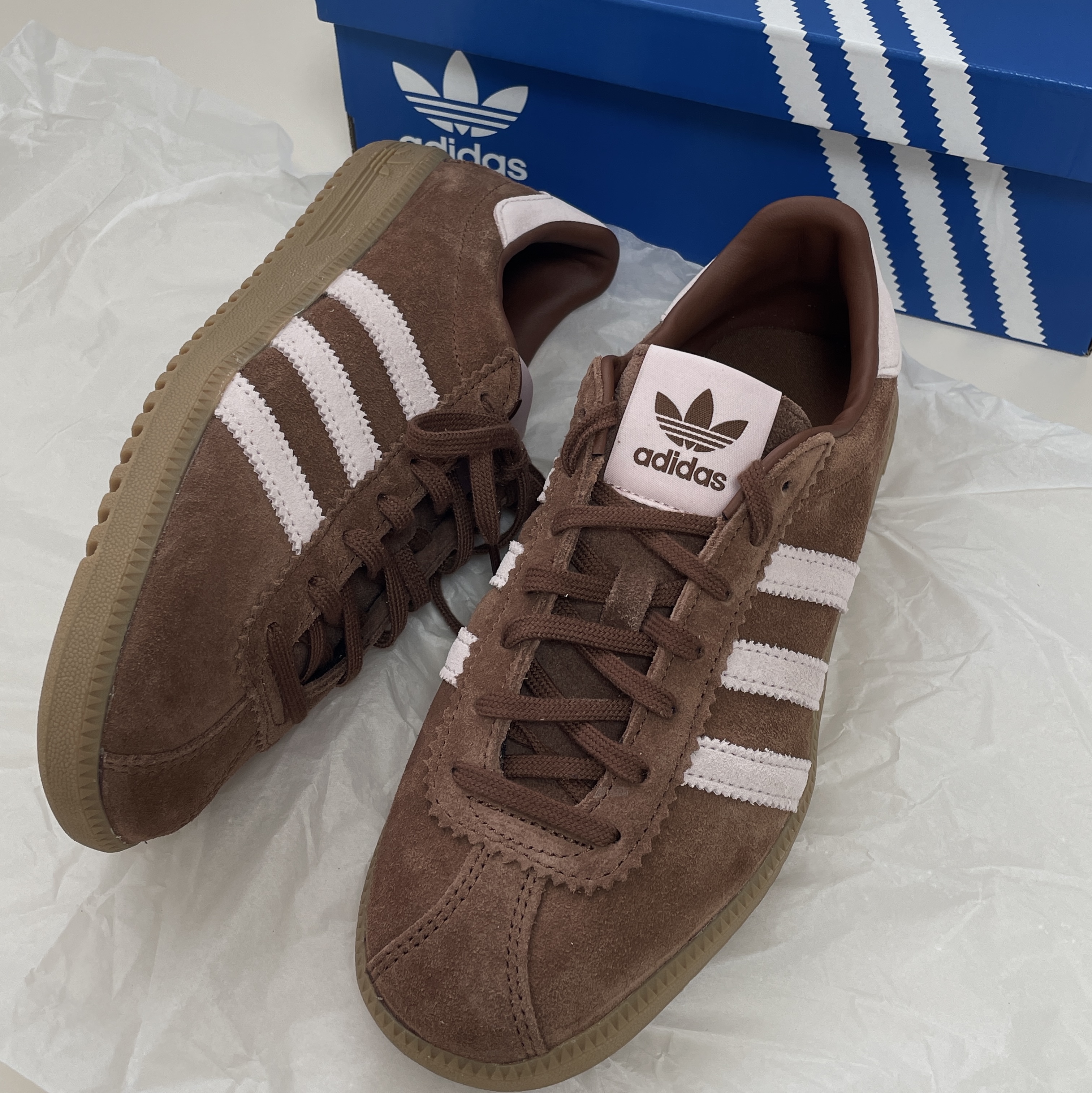 (W) Adidas Bermuda Preloved Brown 착용 스타일 - 1