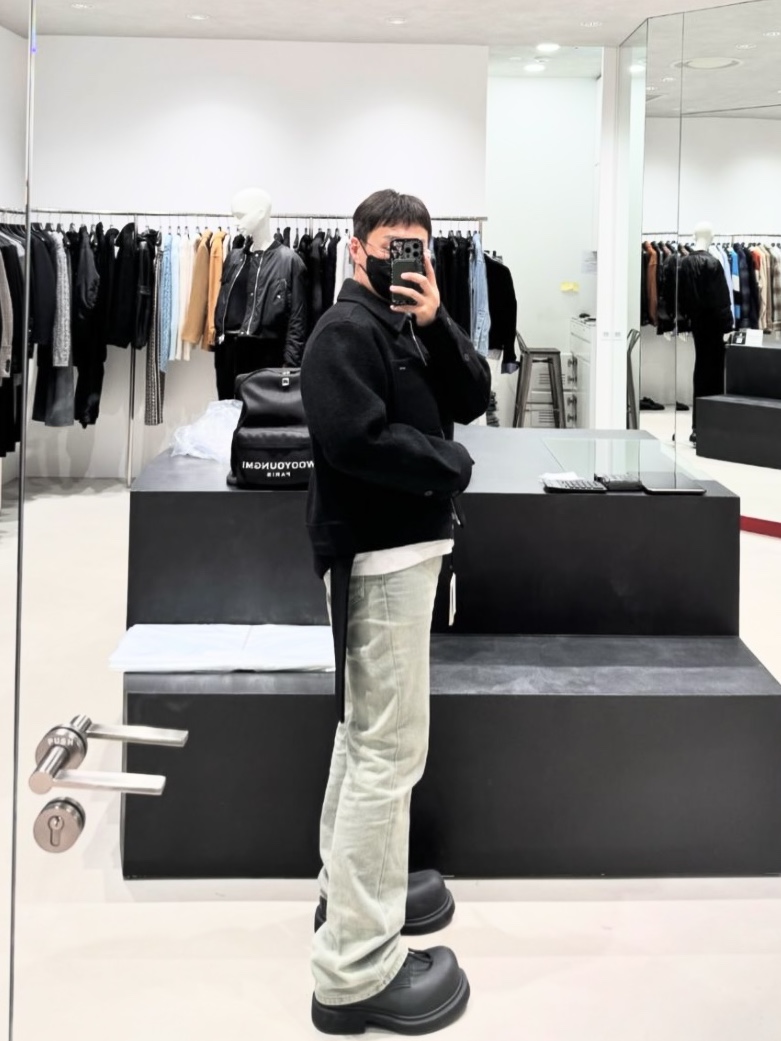 Wooyoungmi Wool Check Shirt Black - 24FW, Wooyoungmi Straight Denim Pants Mint - 23FW 착용 스타일 - 4