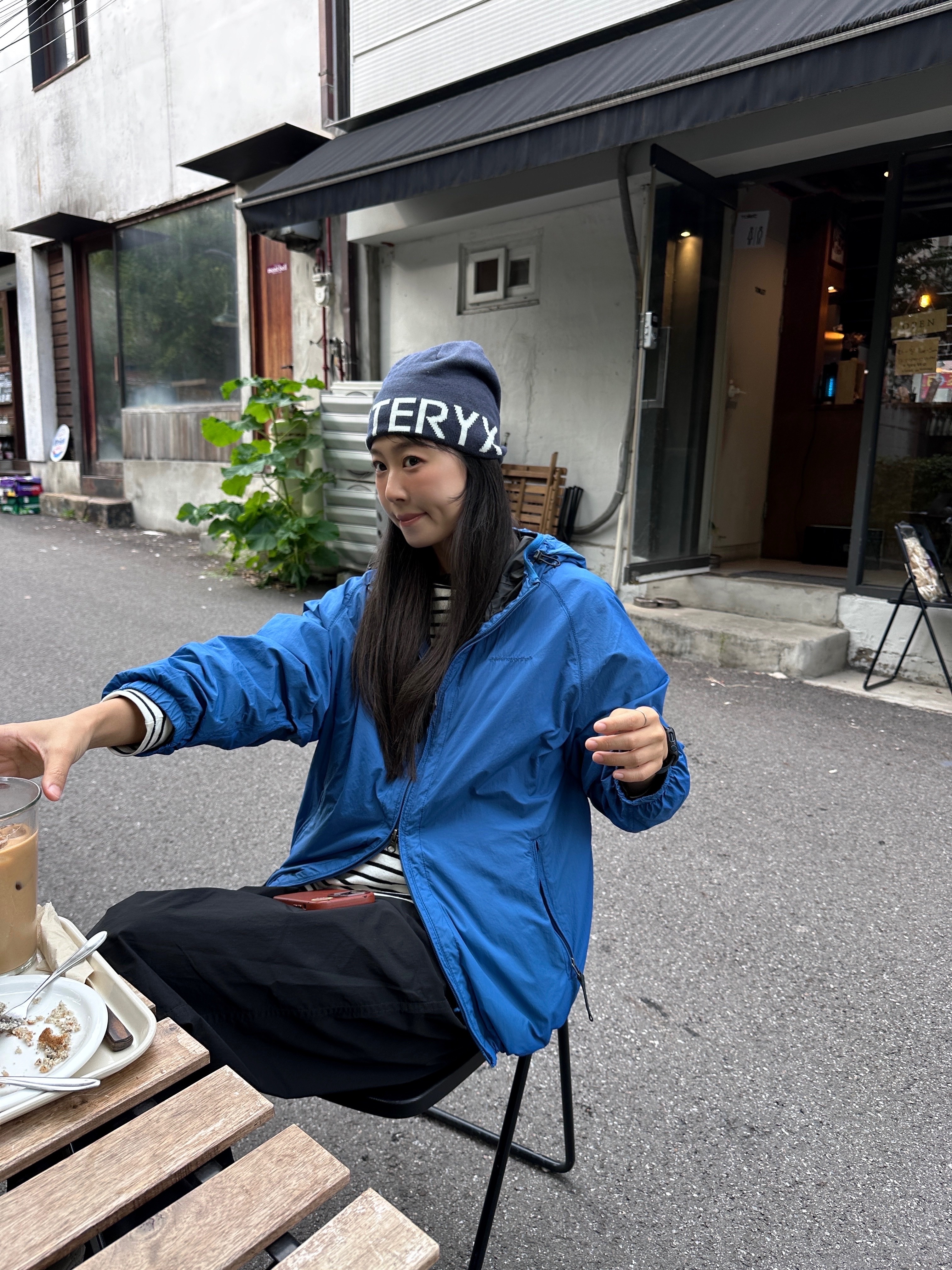 Thisisneverthat SP Logo Windbreaker Blue, Arc'teryx Word Head Toque Black Sapphire 착용 스타일 - 2