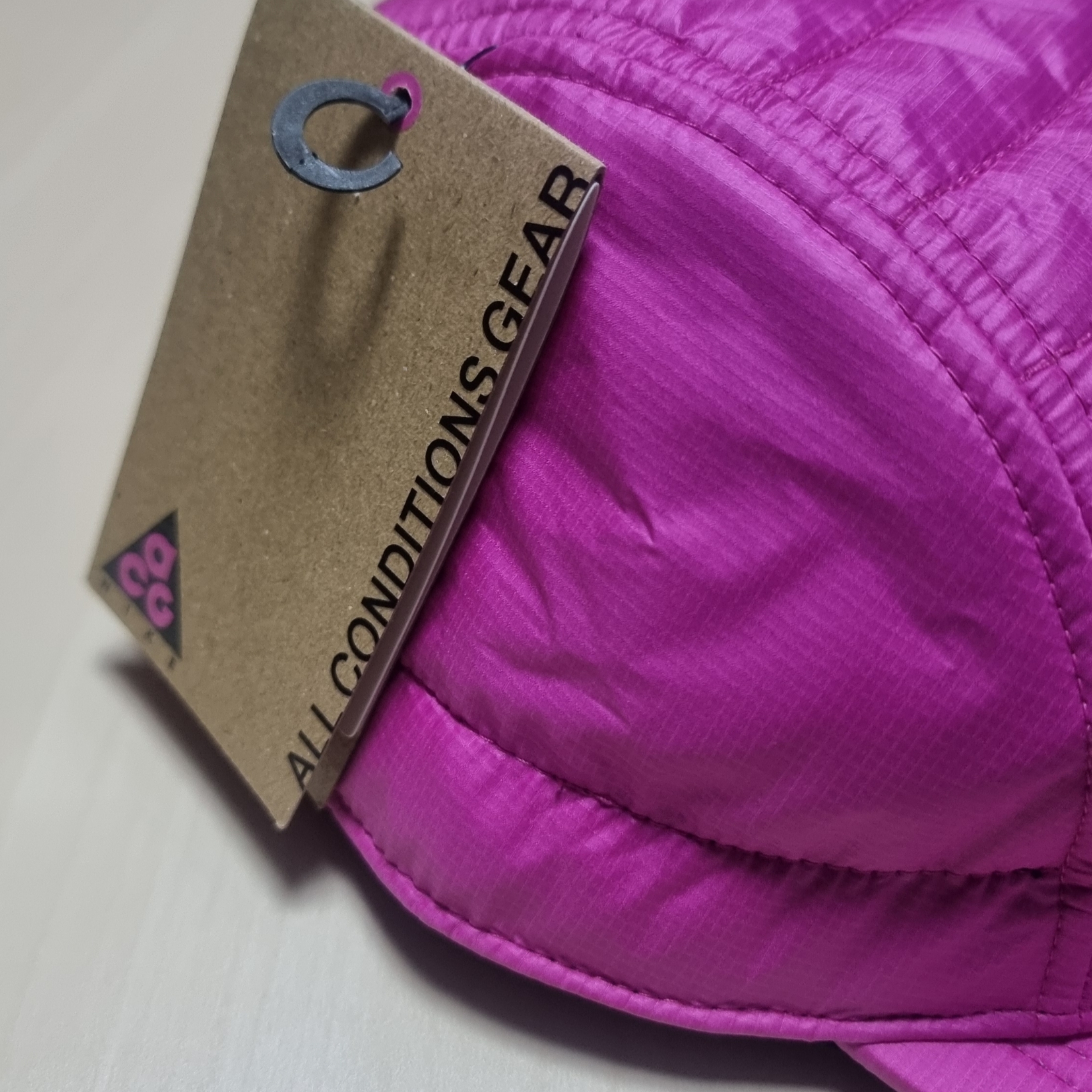Nike ACG AW84 Padded Cap Pink 착용 스타일 - 5