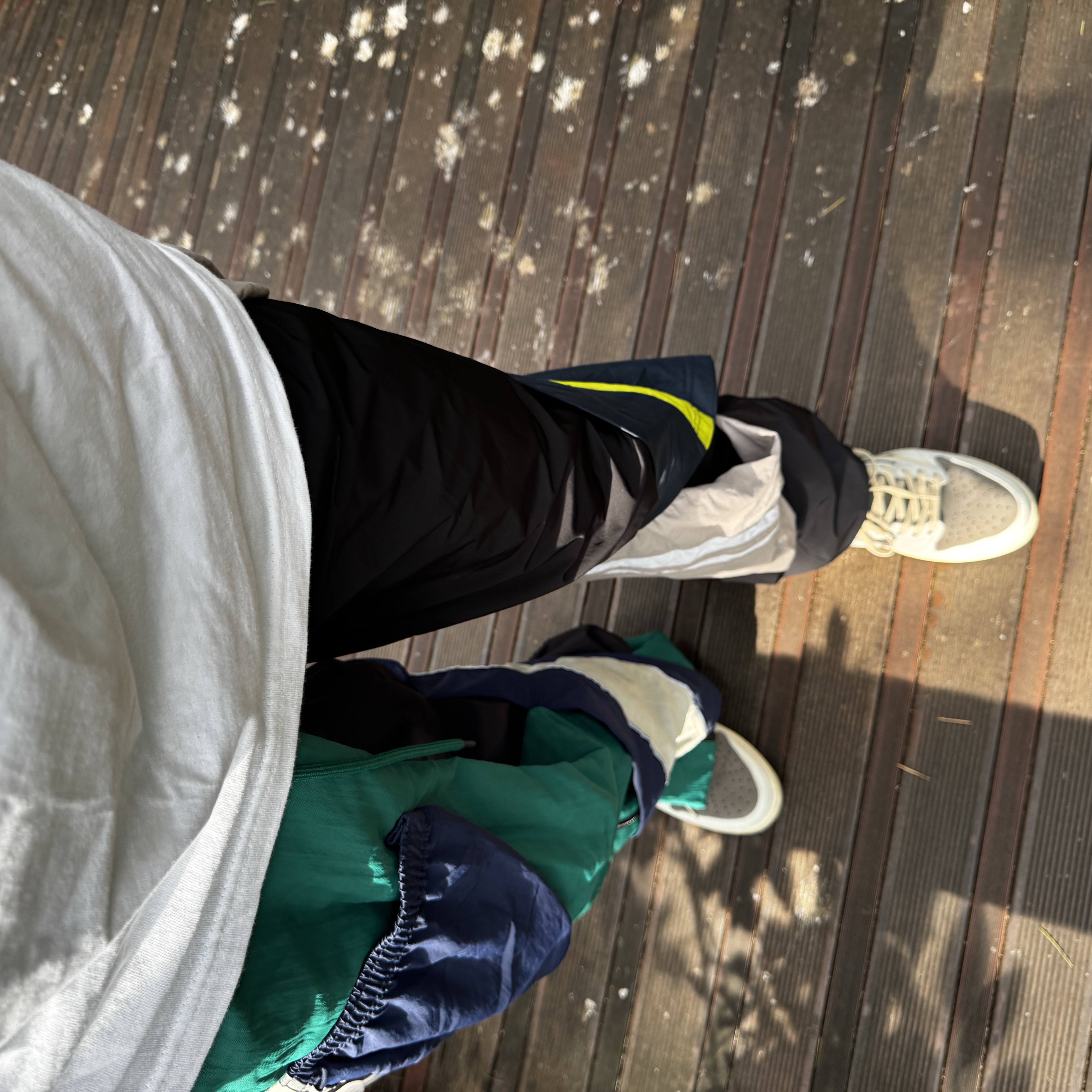 Jordan 1 x Travis Scott Retro Low OG SP Sail and Ridgerock, Nike NRG DH Pants Regency Purple 착용 스타일 - 8