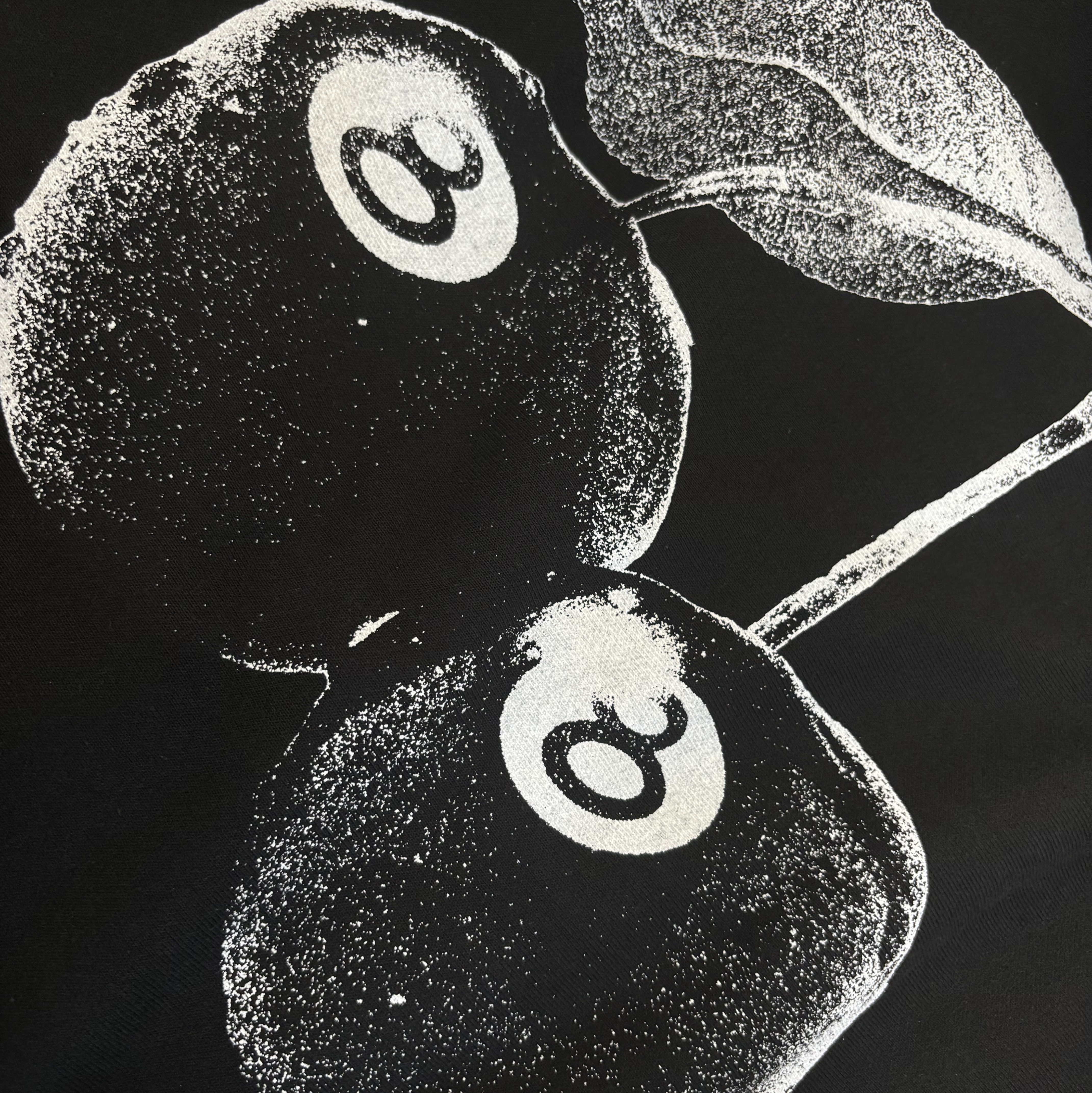 Stussy Cherries Hoodie Black 착용 스타일