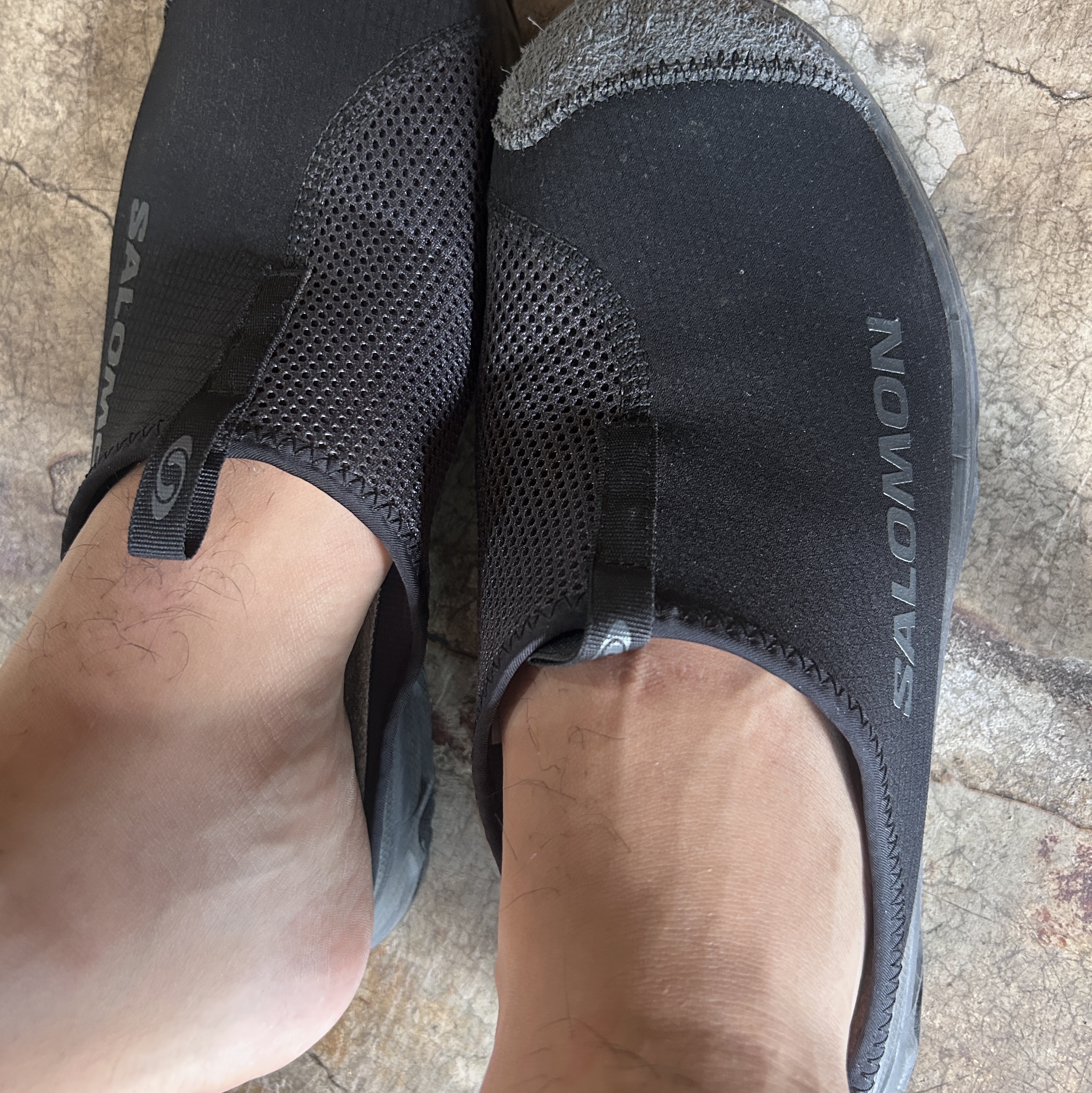 Salomon RX Slide 3.0 Black 착용 스타일