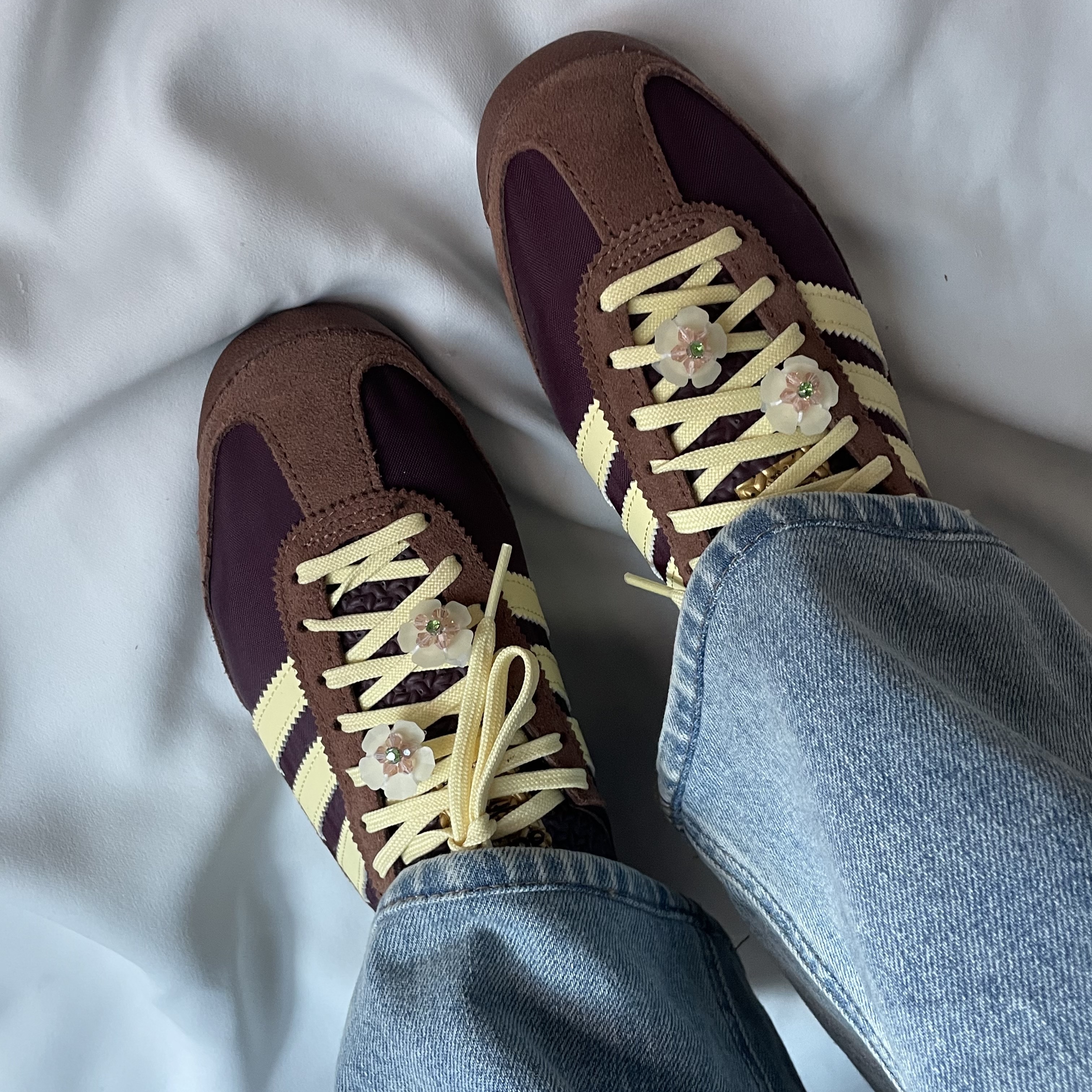 (W) Adidas SL 72 OG Maroon Almost Yellow 착용 스타일 - 2