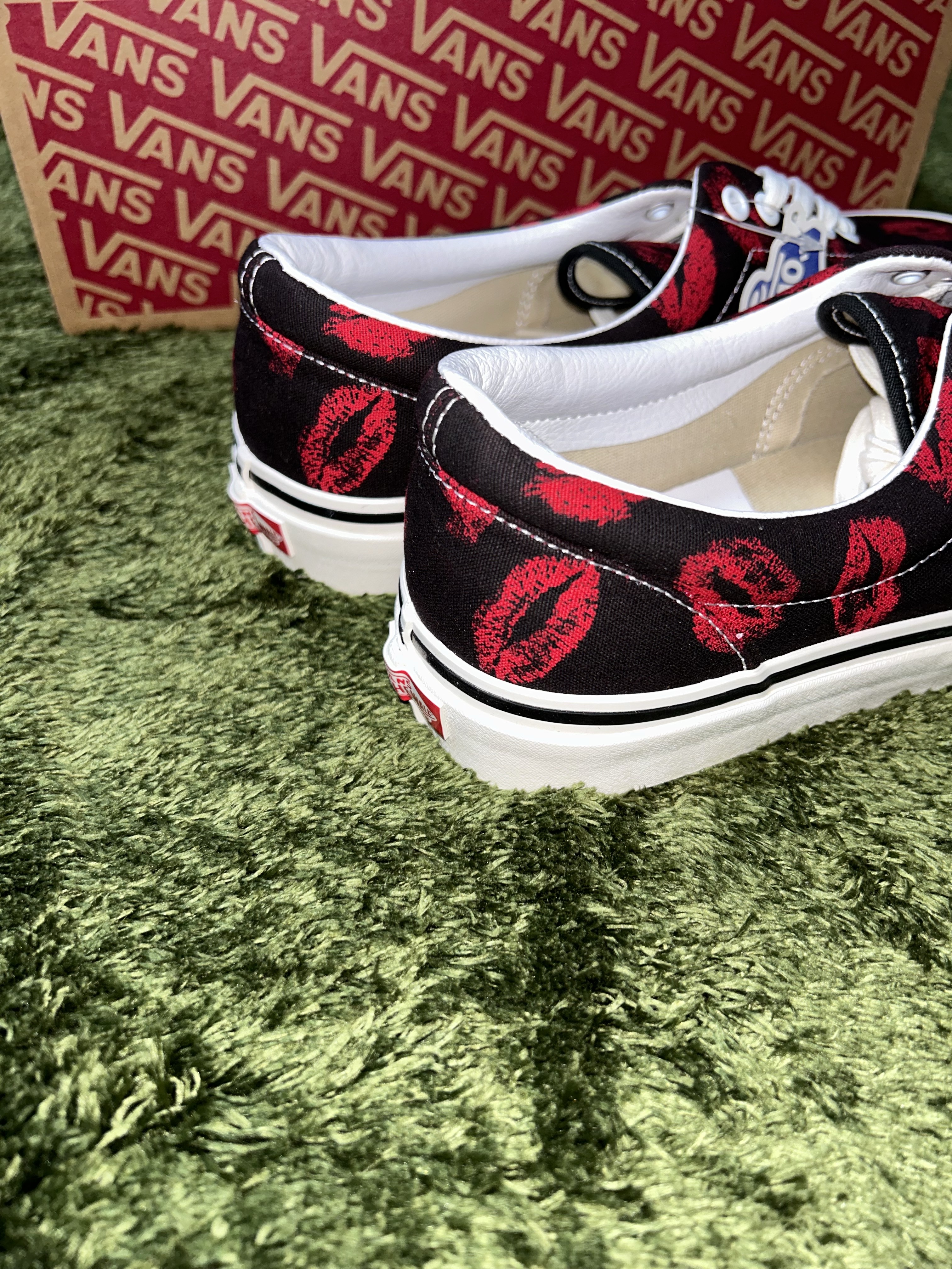 Vans Era 95 DX Anaheim Factory Black Hotlips 착용 스타일 - 6