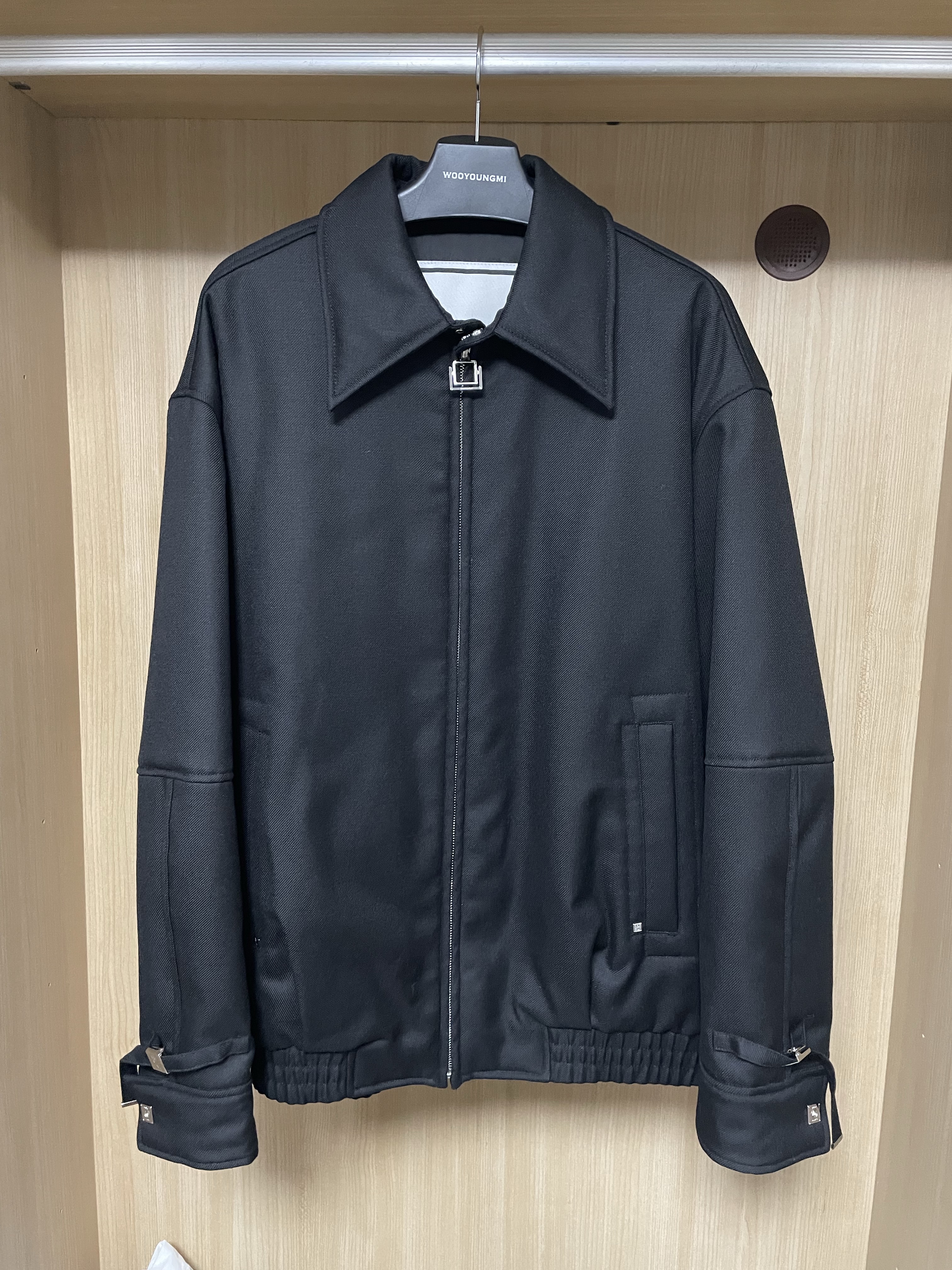 Wooyoungmi Padded Banding Jacket Black - 23FW 착용 스타일 - 3