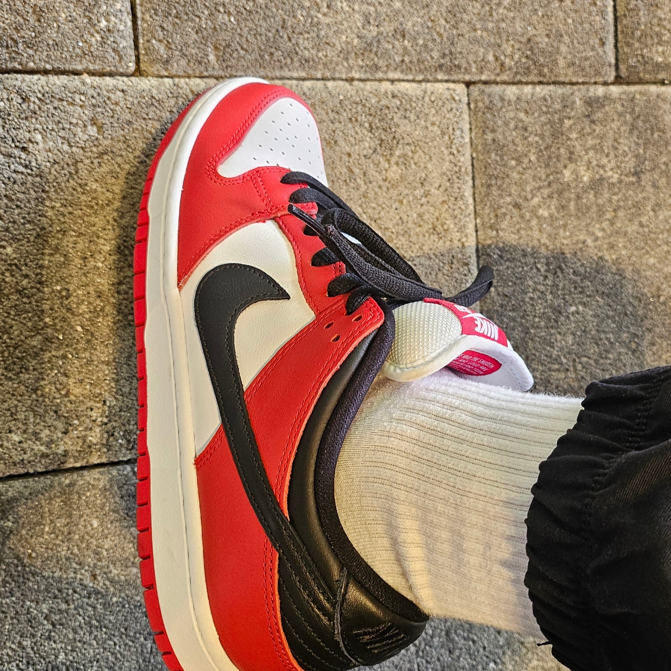 Nike SB Dunk Low Pro Chicago 착용 스타일