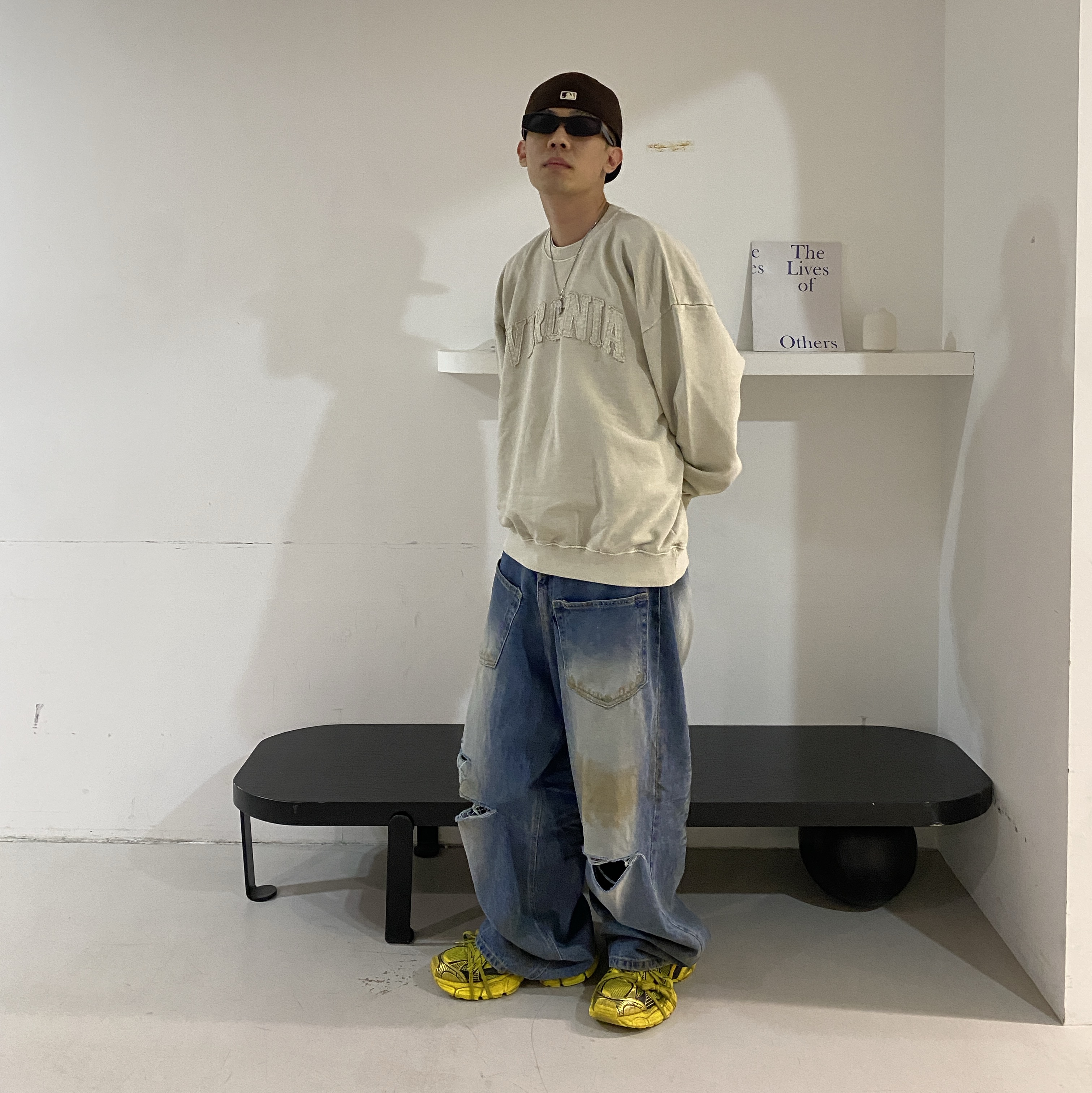 Balenciaga 3XL Sneakers Yellow Black, Balenciaga 3XL Sneakers Black White 착용 스타일 - 2