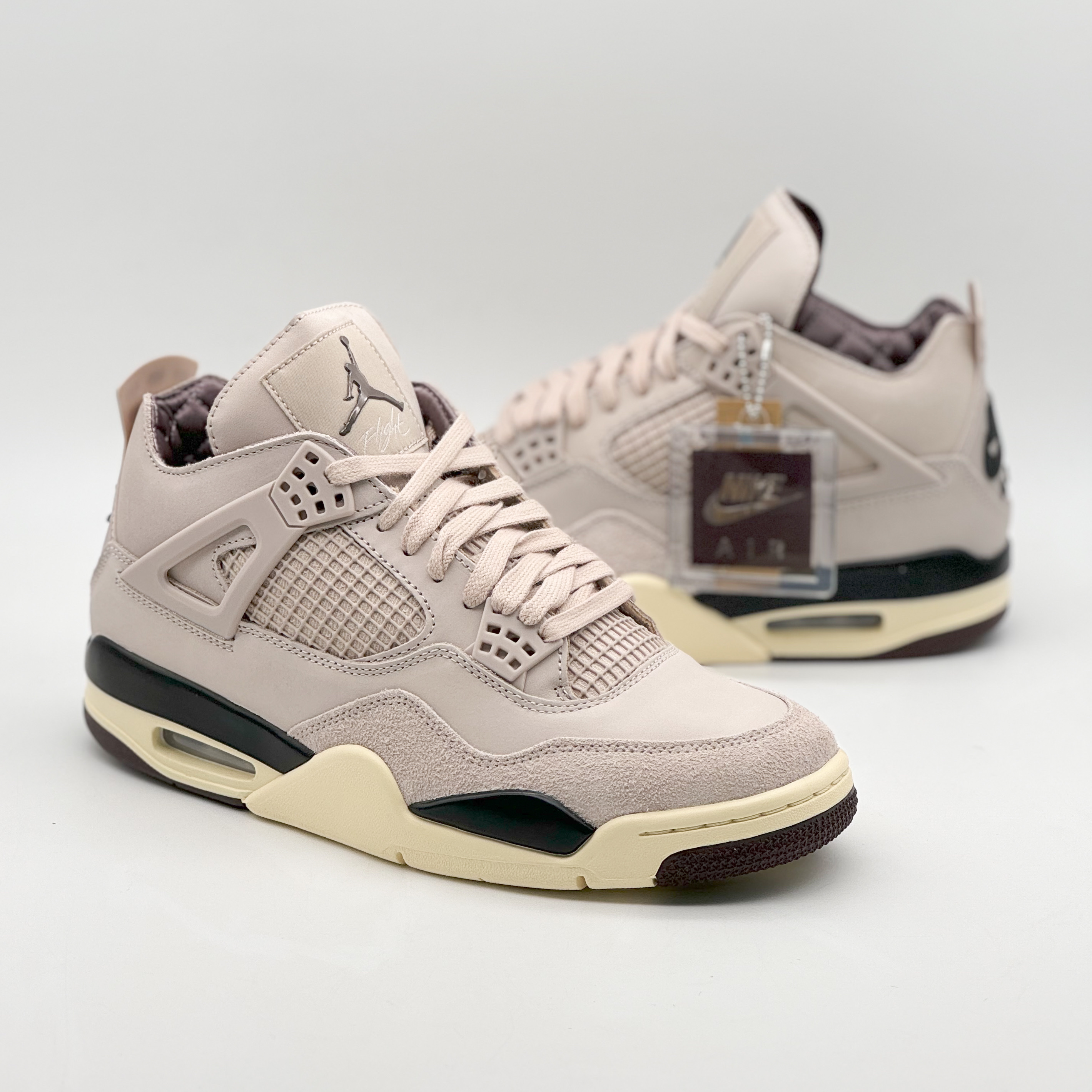 (W) Jordan 4 x A Ma Maniere Retro OG SP W.Y.W.S. 착용 스타일 - 2