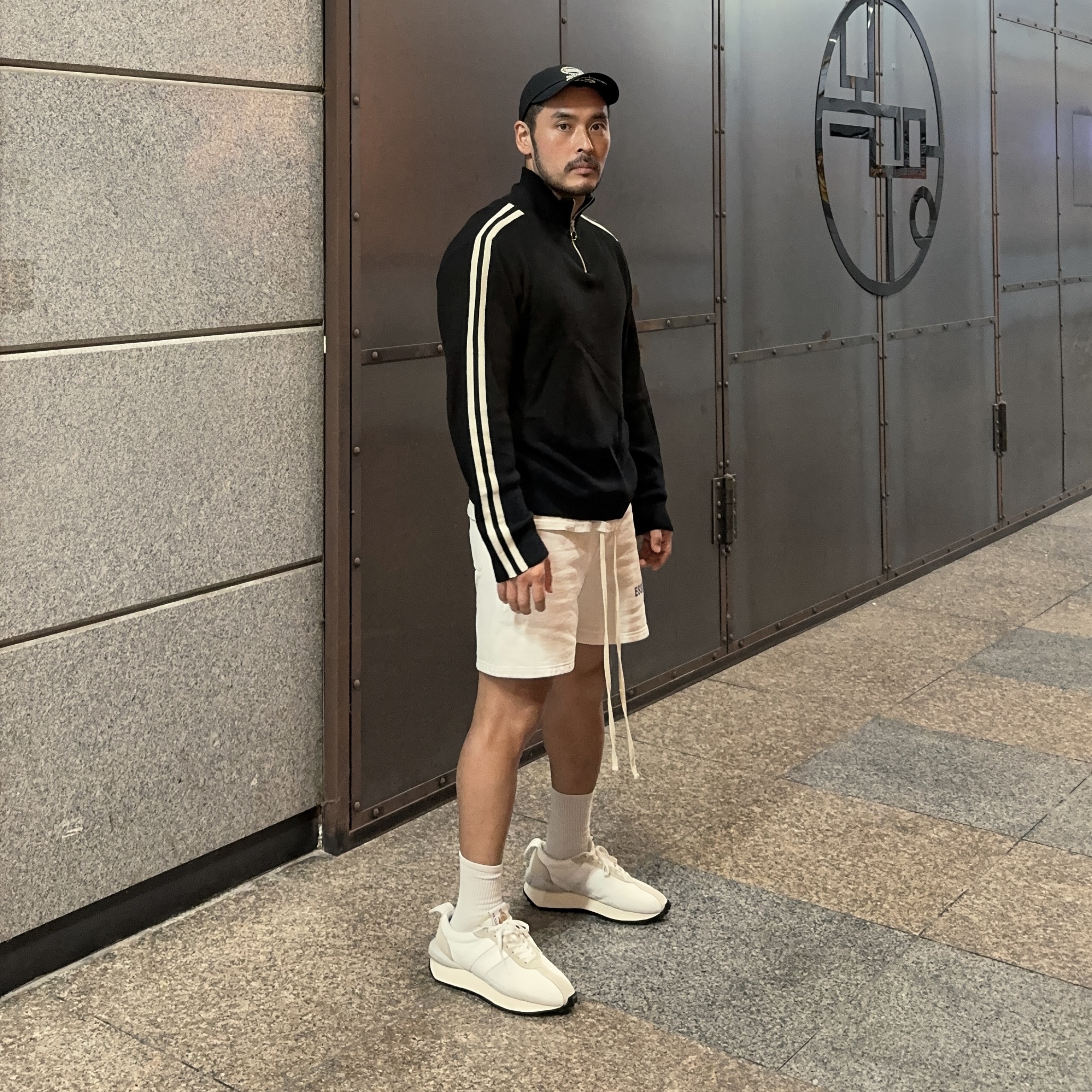 Gallery Dept. x Lanvin Painted Bumper Sneakers White 착용 스타일 - 2