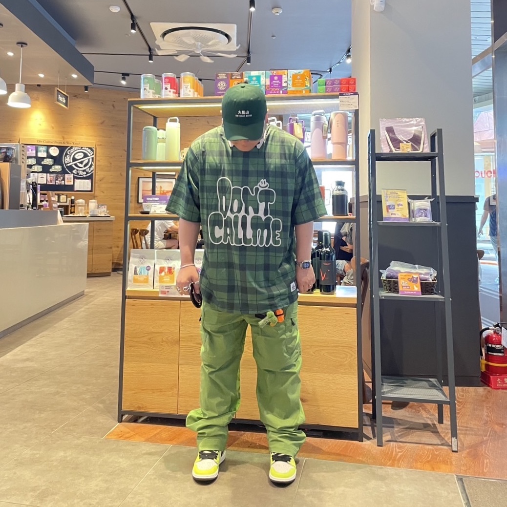 Jordan 1 Retro High OG Volt 착용 스타일 - 2