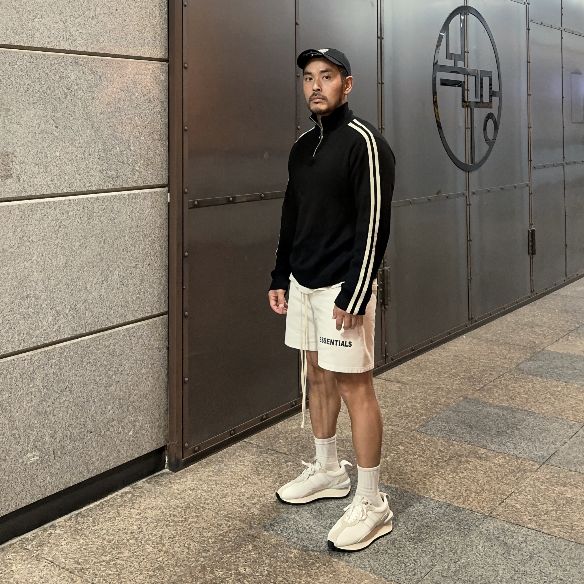 Gallery Dept. x Lanvin Painted Bumper Sneakers White 착용 스타일 - 1