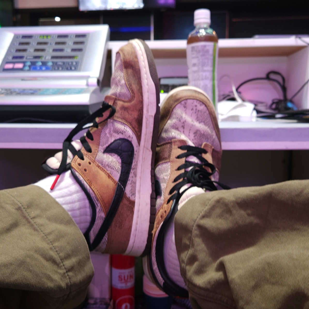 Nike Dunk Low PRM Head to Head 착용 스타일 - 2