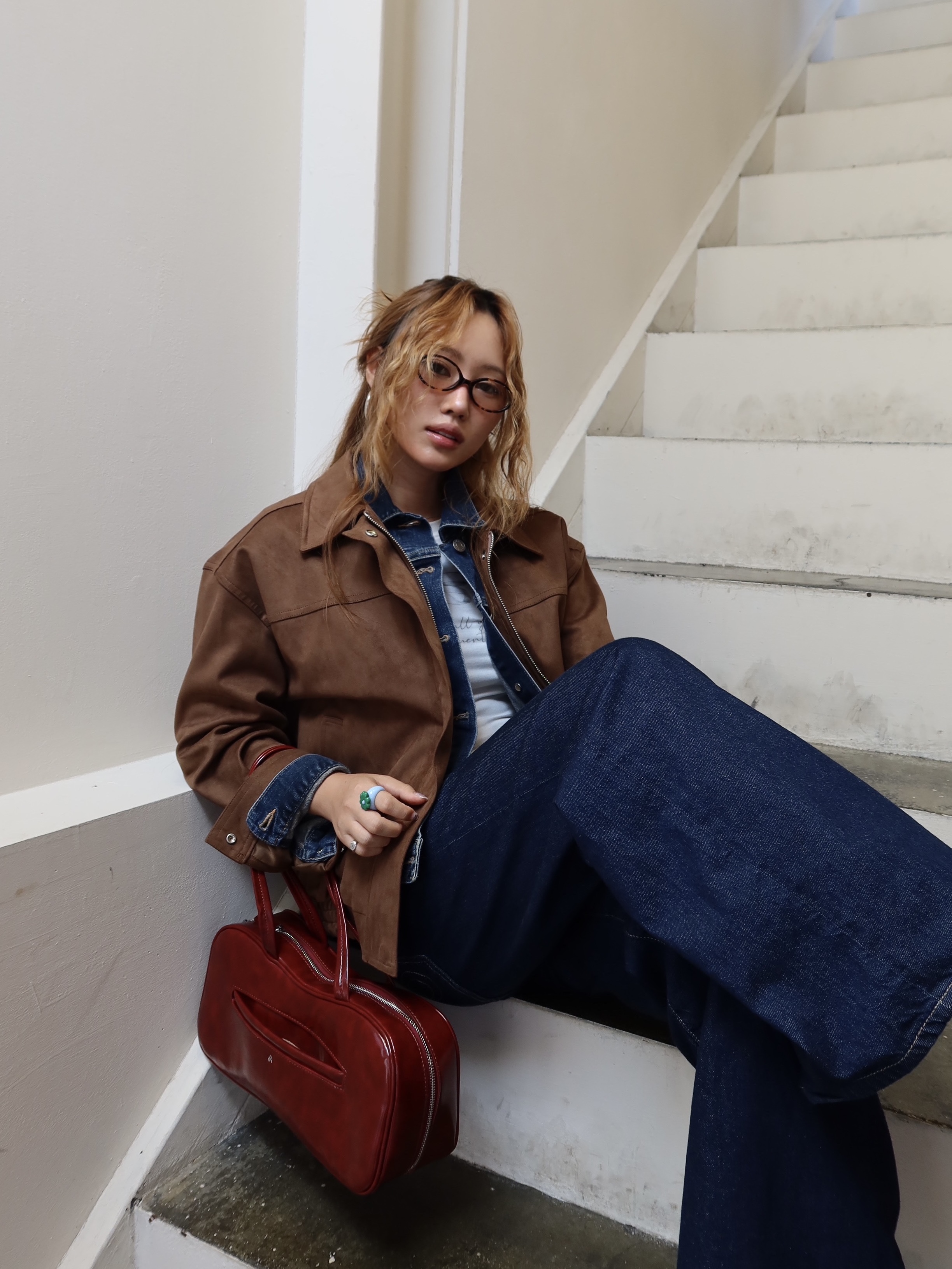 (W) Miu Miu Regard Sunglasses Blue Lenses Honey Tortoiseshell Acetate Standard fit, (W) Glowny 93 Mid-Rise Loose Fit Jeans Indigo 착용 스타일 - 3