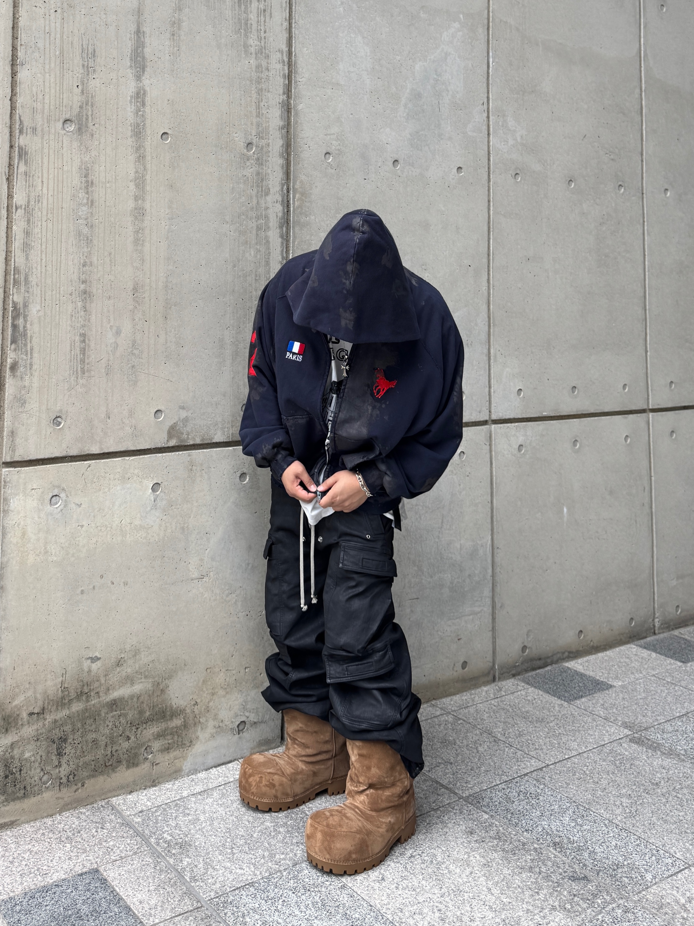 Balenciaga Paris Vintage Logo 22 Zip-Up Hoodie Dark Navy, Balenciaga Alaska Fur High Boot Brown 착용 스타일