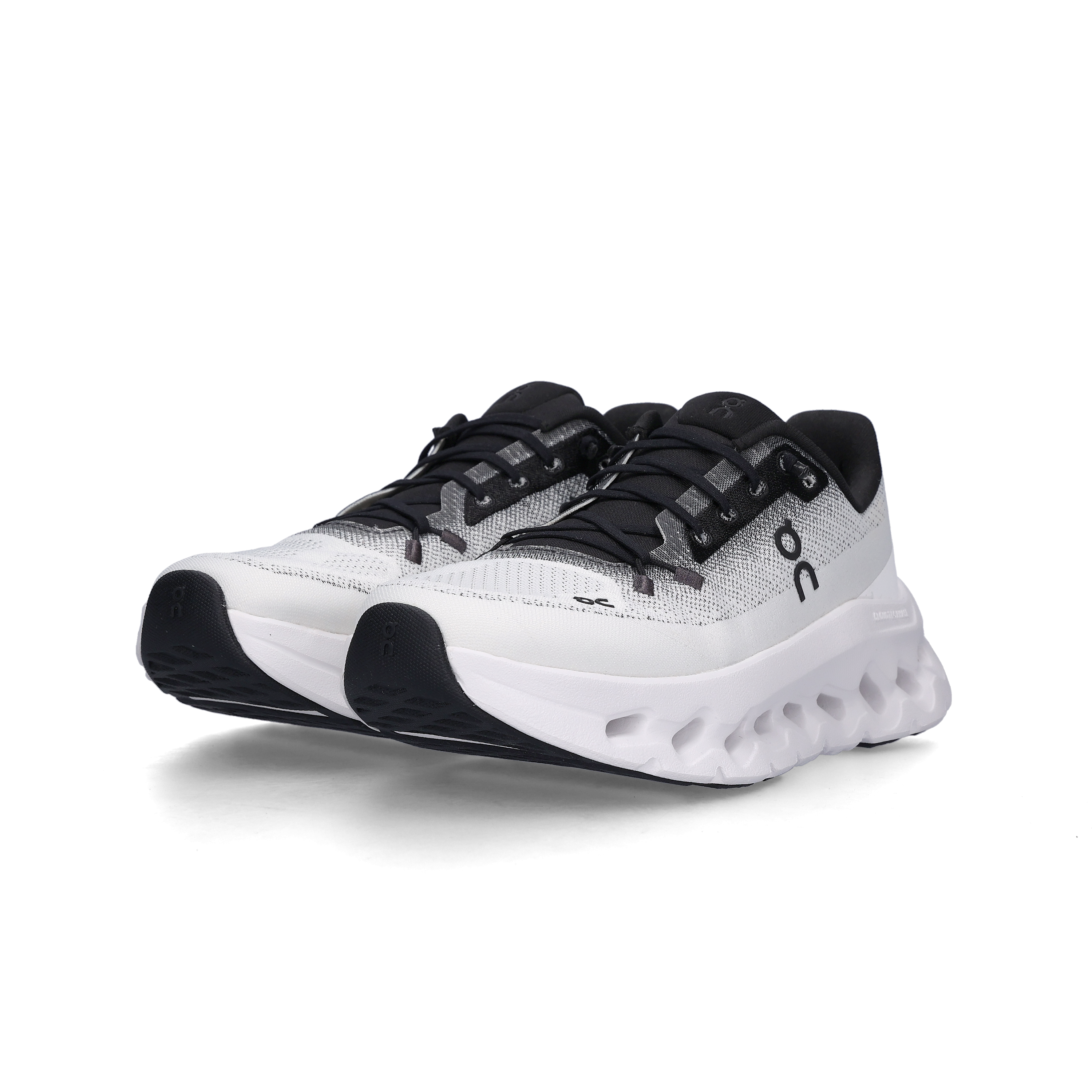 (W) On Running Cloudtilt Black Ivory