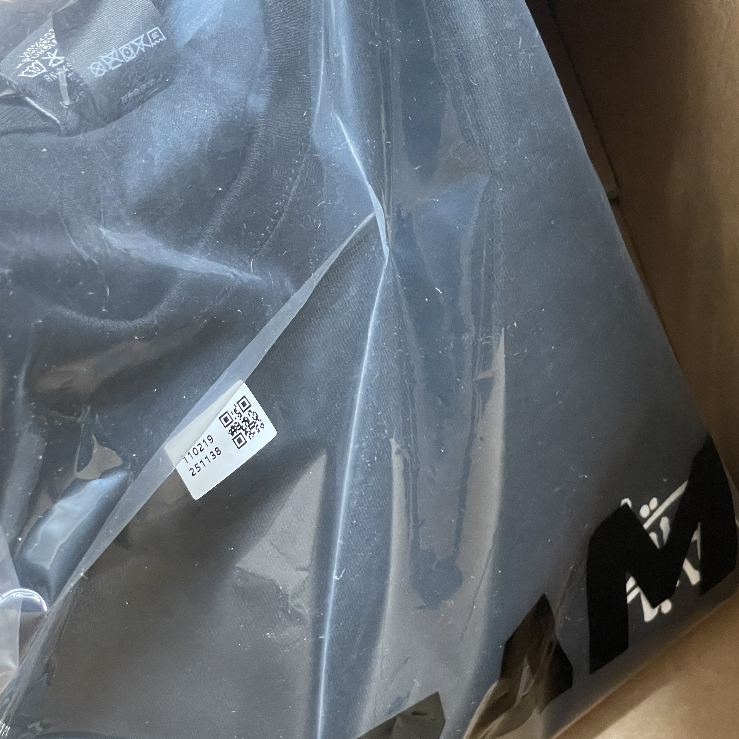 Stussy Basic Stussy LS T-Shirt Black 착용 스타일