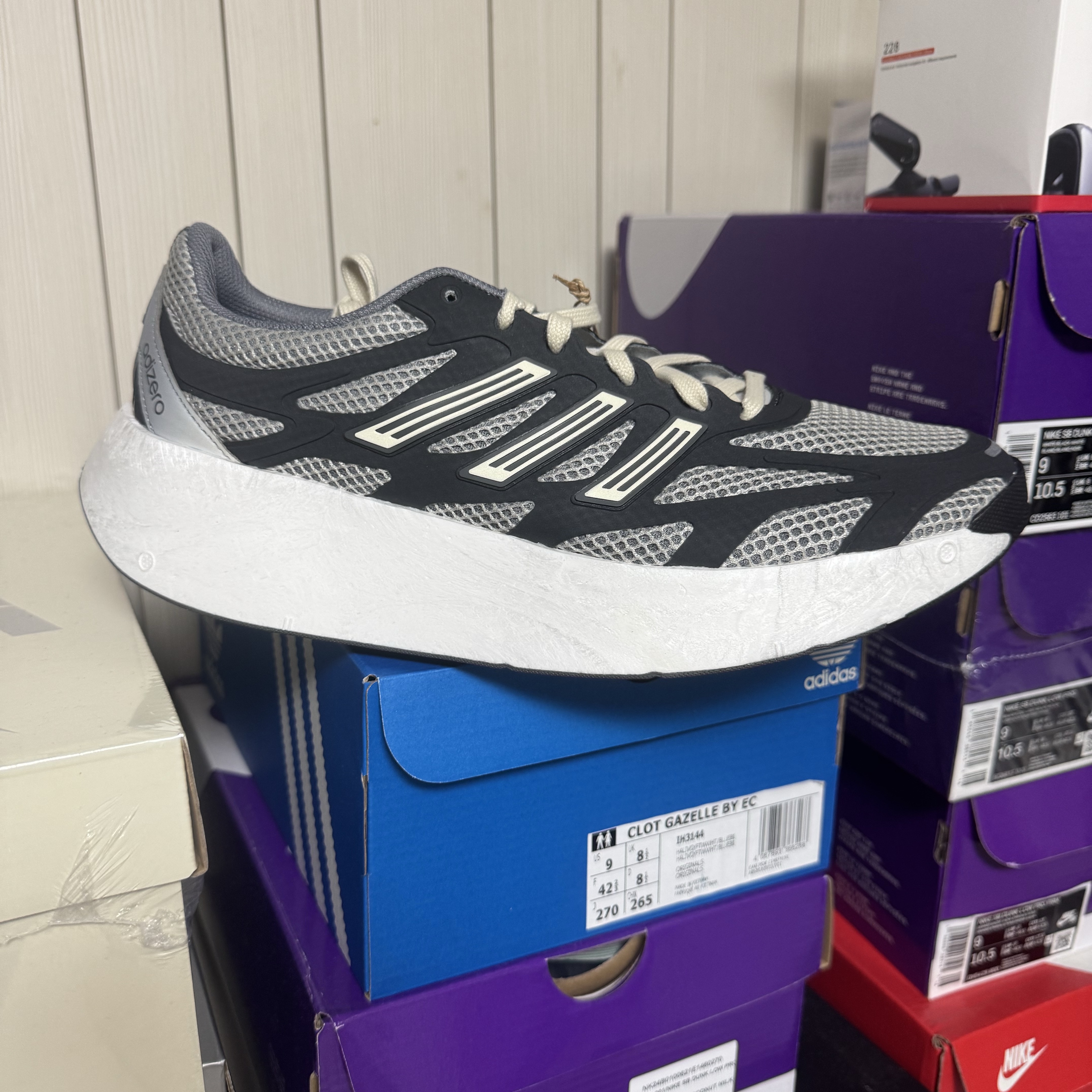Adidas Adizero Aruku Grey Two Cream White 착용 스타일 - 1