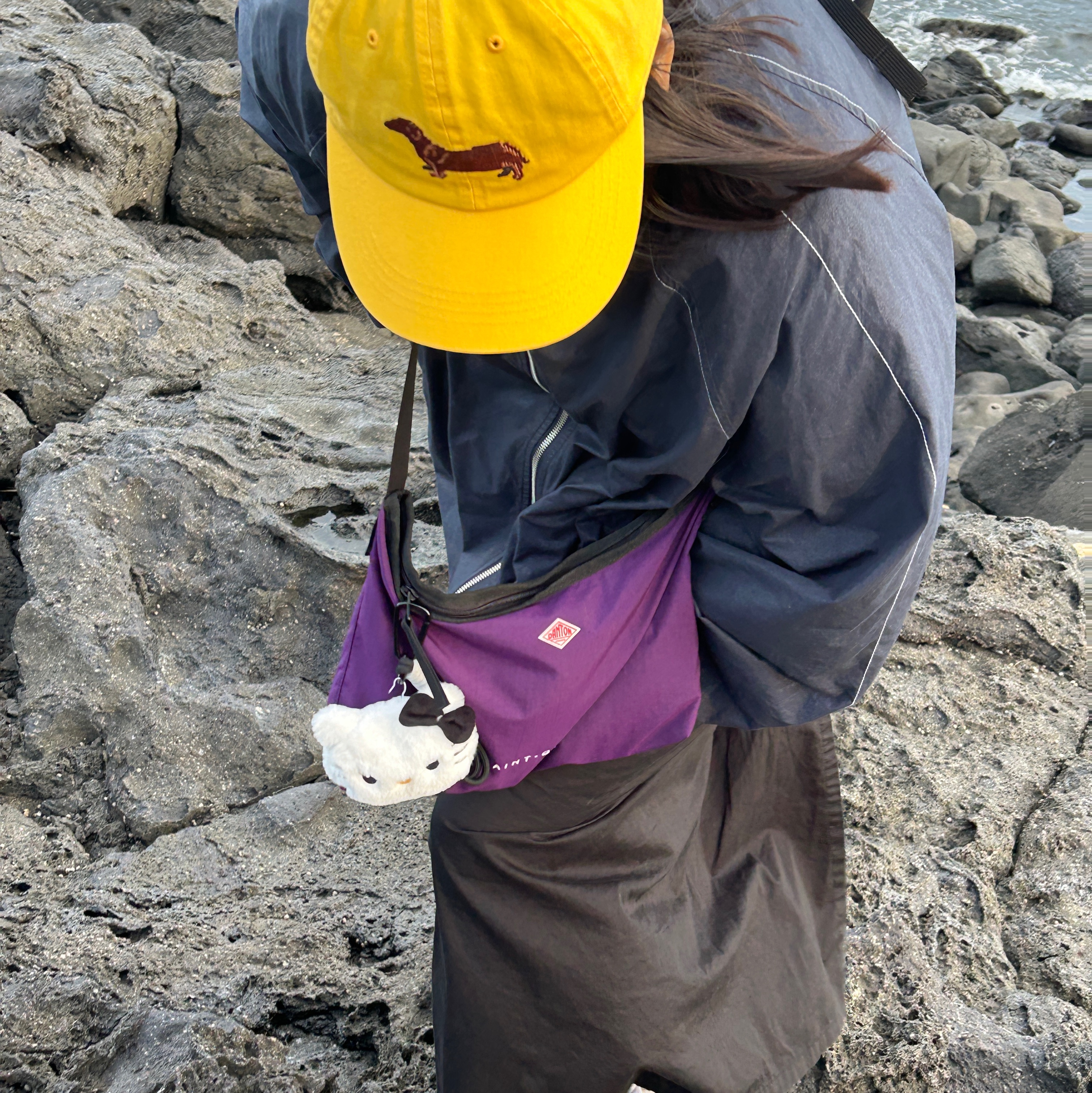 FARVEN Dachshund Ball Cap Yellow, New Balance 993 Made in USA Grey - D Standard 착용 스타일 - 1