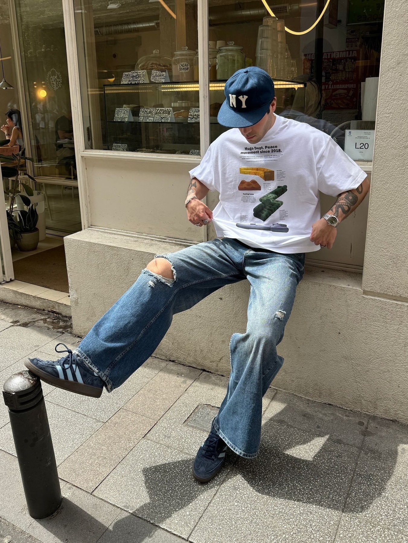Saint Mxxxxxx x Cactus Plant Flea Market Love of SNT S/S T-Shirt Green, Supreme x MM6 Maison Margiela Box Logo T-Shirt White - 24SS 착용 스타일 - 5