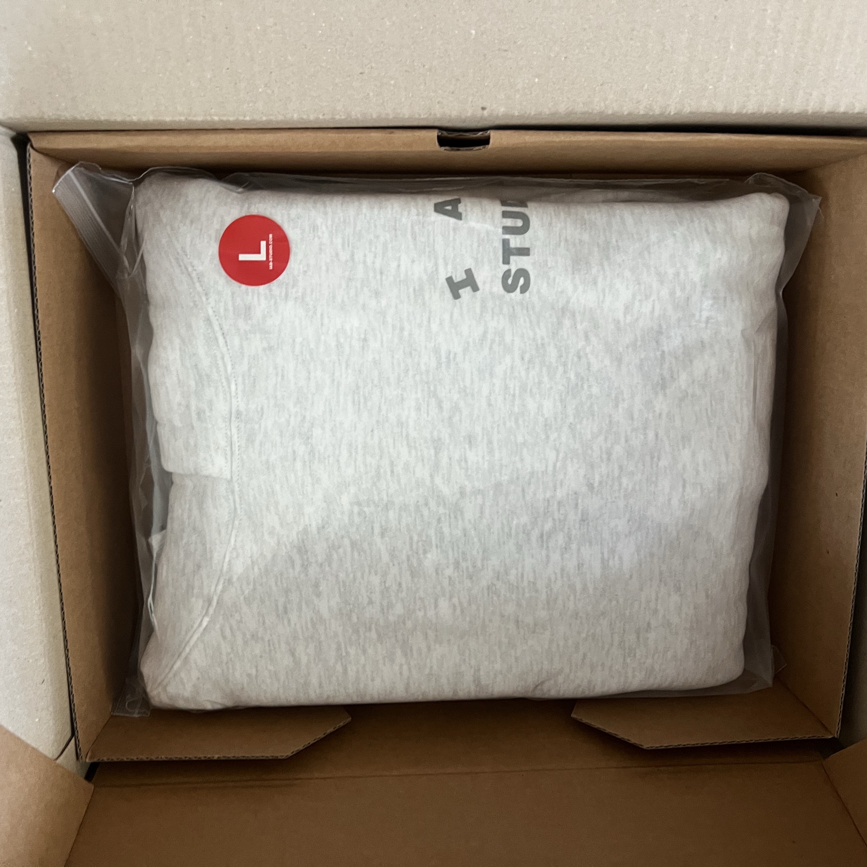 IAB Studio Hoodie Light Gray 착용 스타일 - 2
