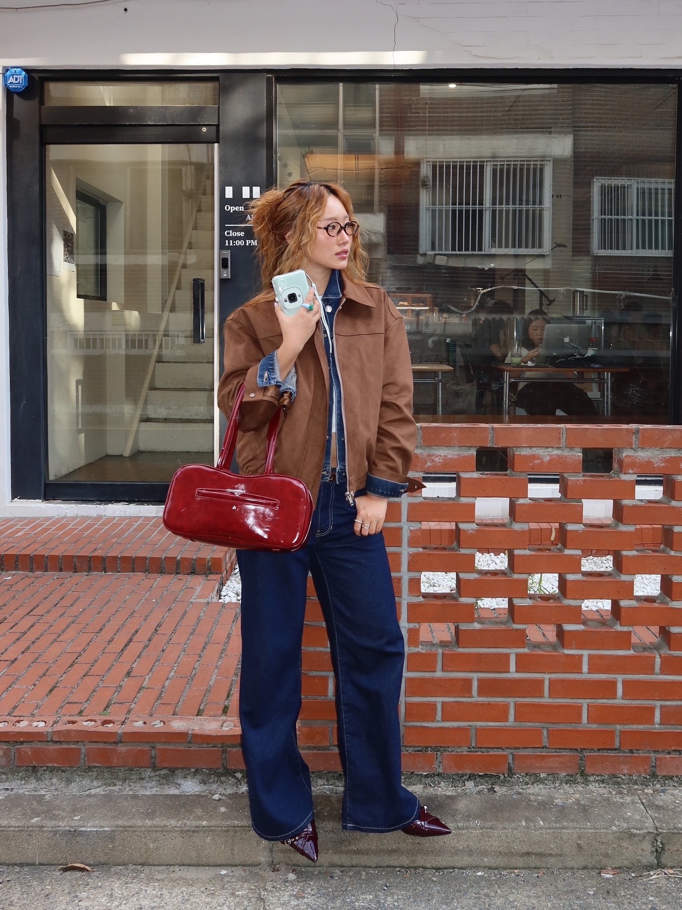 (W) Miu Miu Regard Sunglasses Blue Lenses Honey Tortoiseshell Acetate Standard fit 착용 스타일 - 2