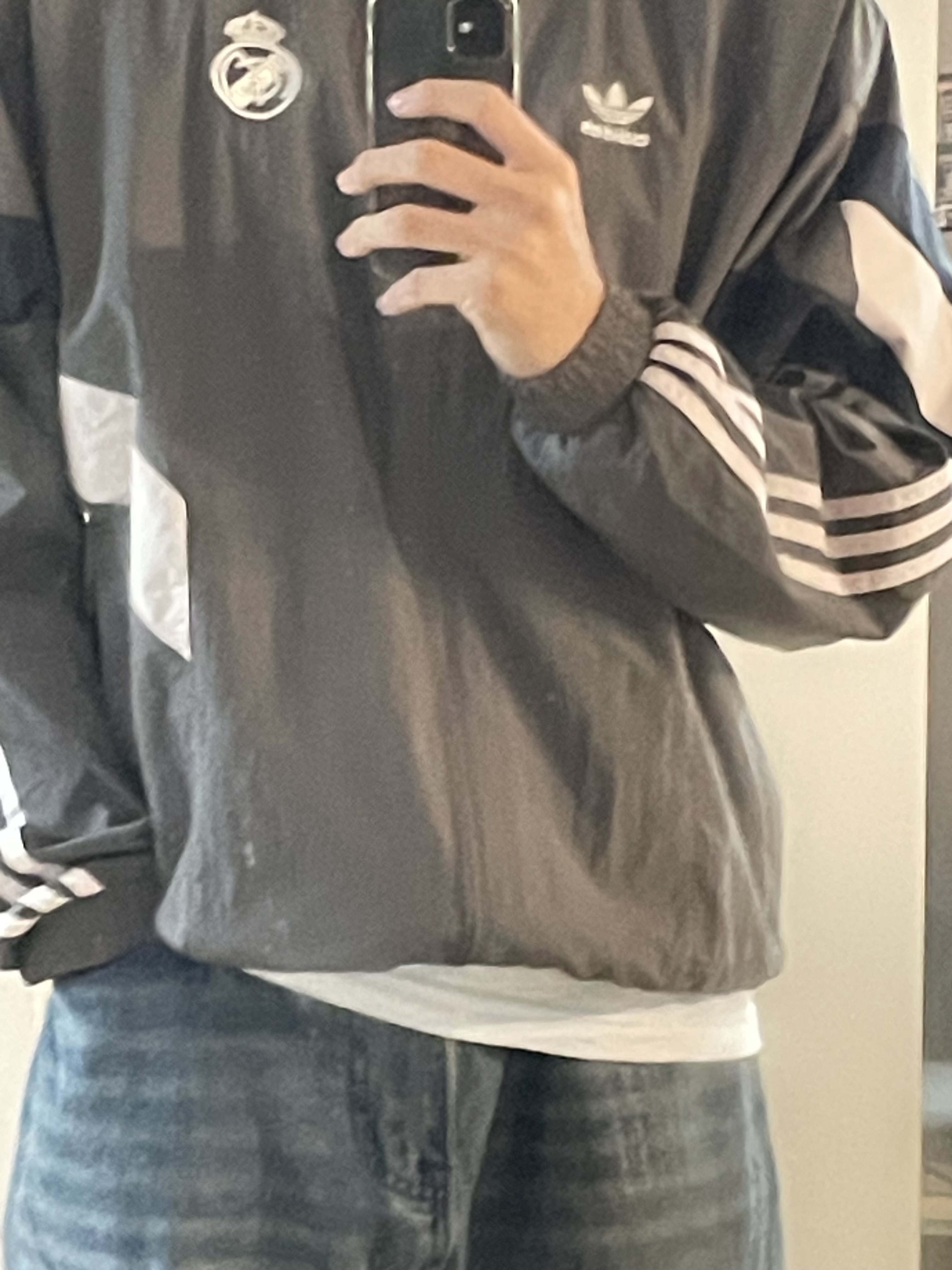 Adidas Real Madrid Originals Track Top Charcoal Grey - KR Sizing 착용 스타일 - 2