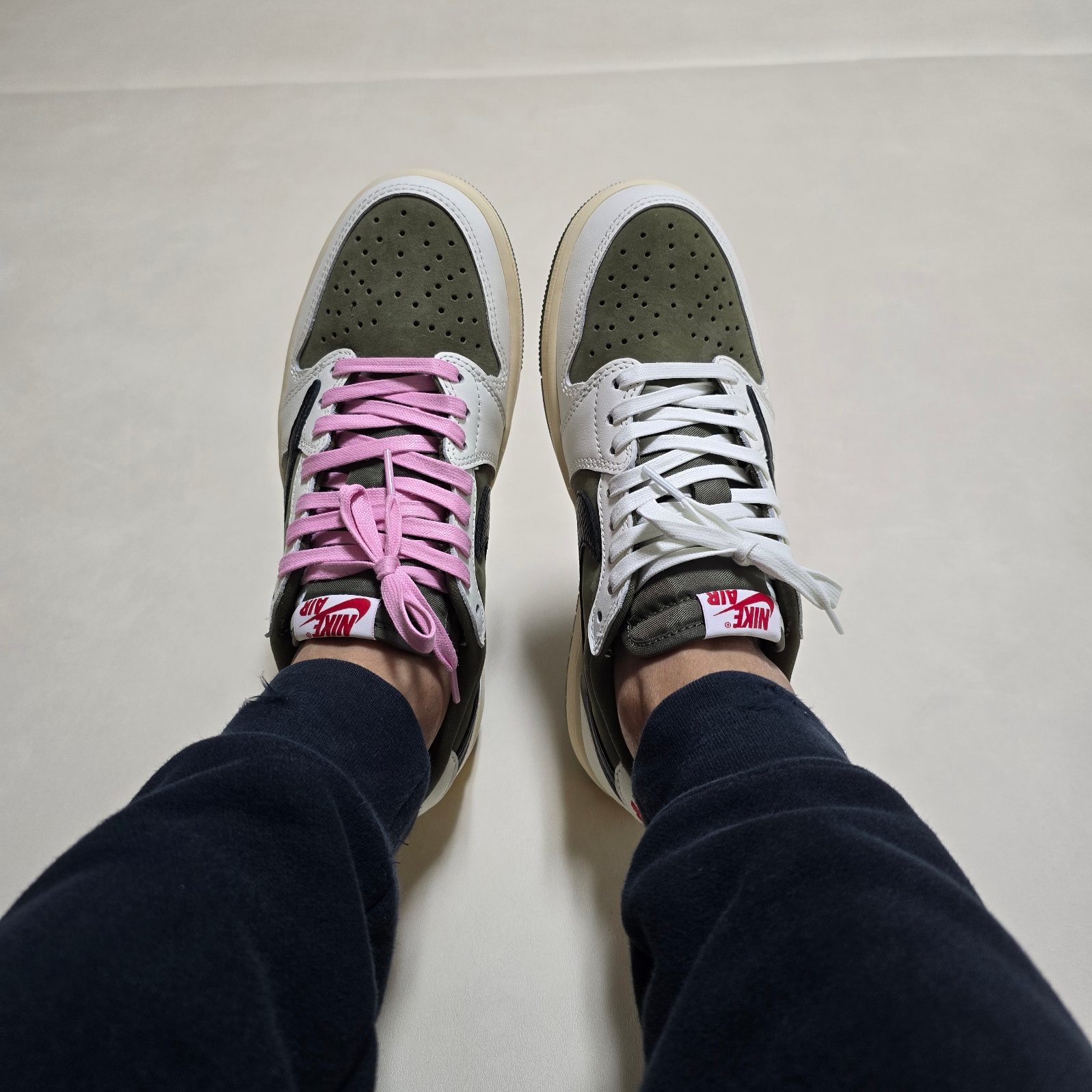 Jordan 1 x Travis Scott Retro Low OG SP Reverse Olive 착용 스타일