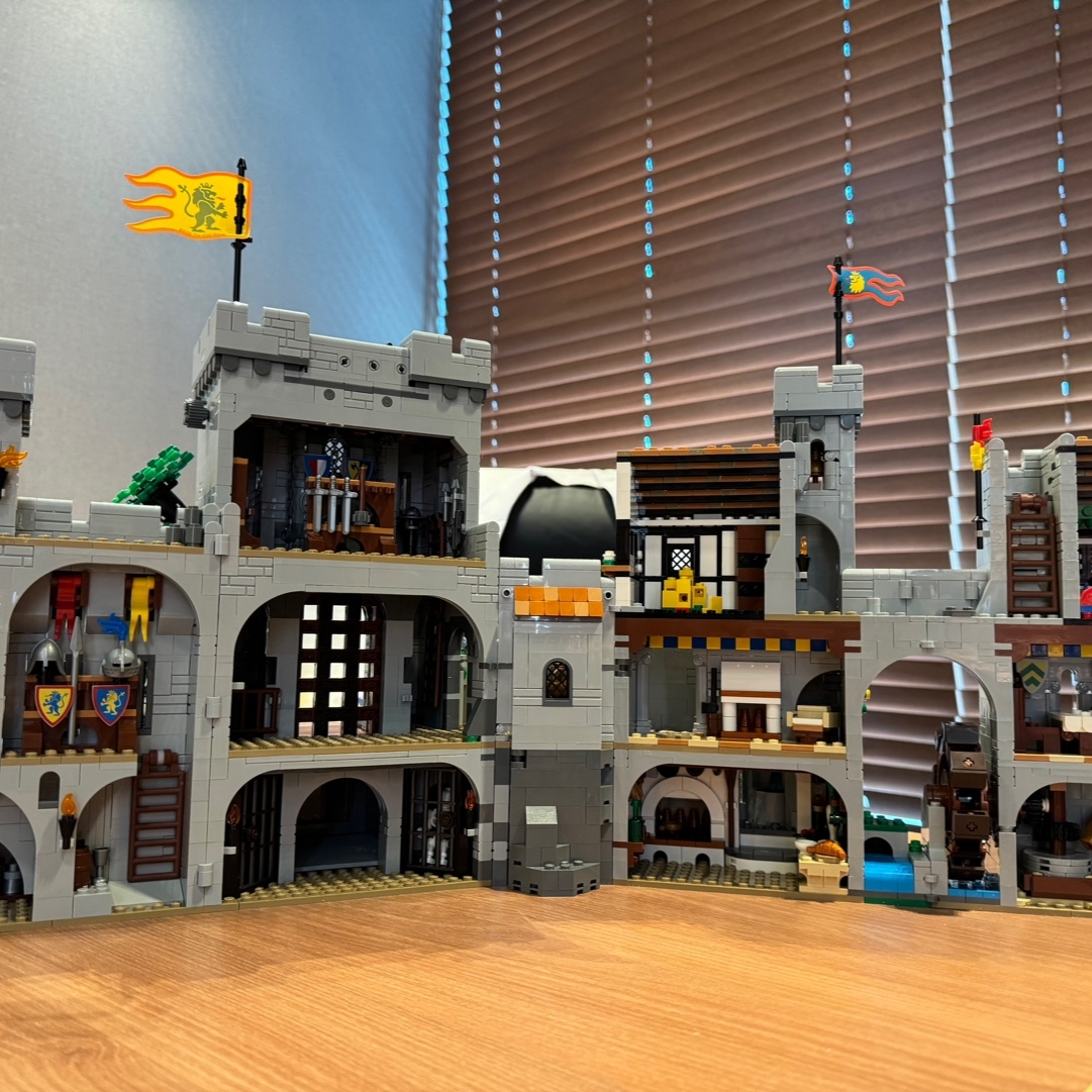 Lego Lion Knights' Castle 착용 스타일 - 2