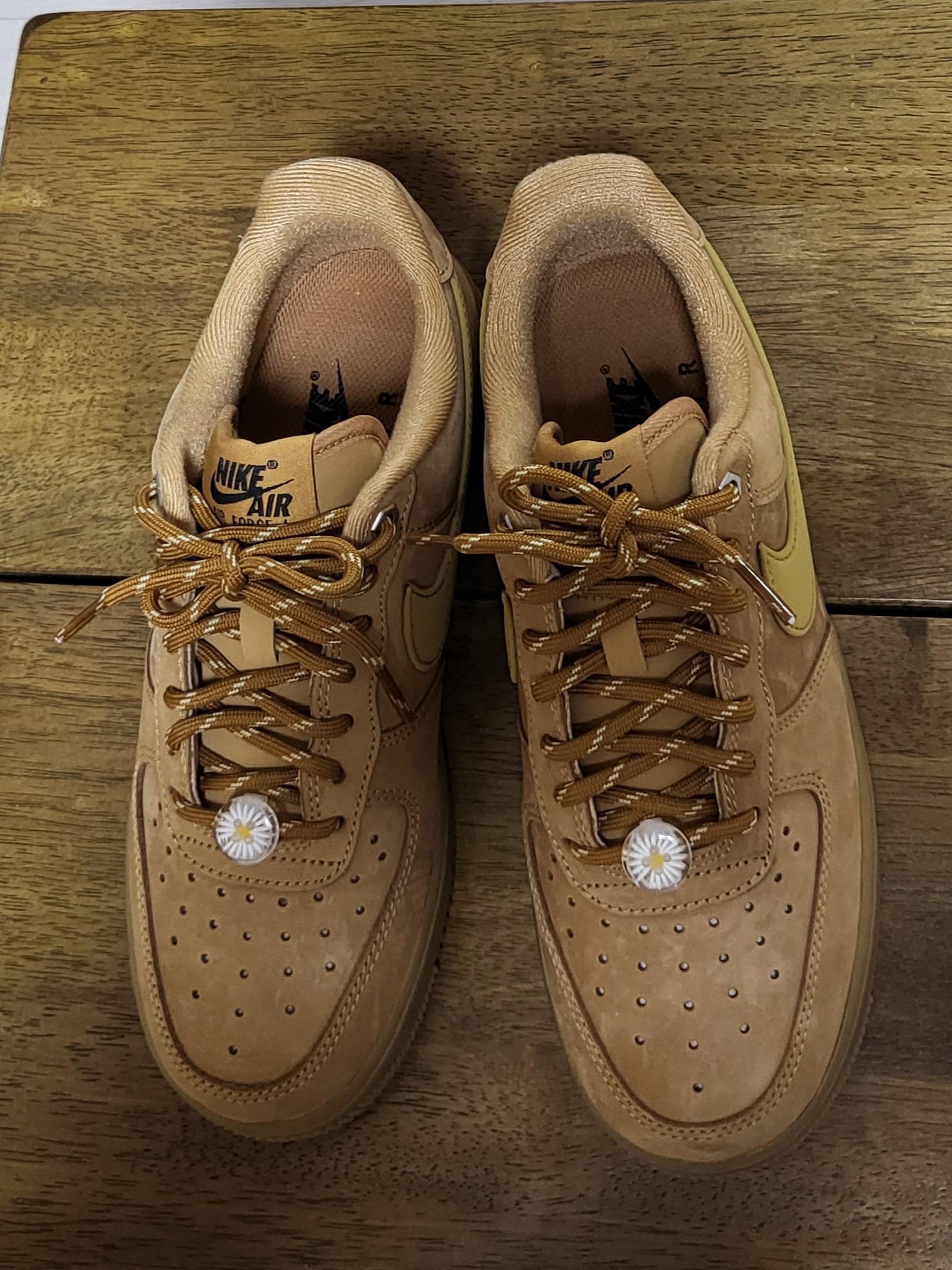 (W) Nike Air Force 1 '07 WB Flax Wheat 착용 스타일