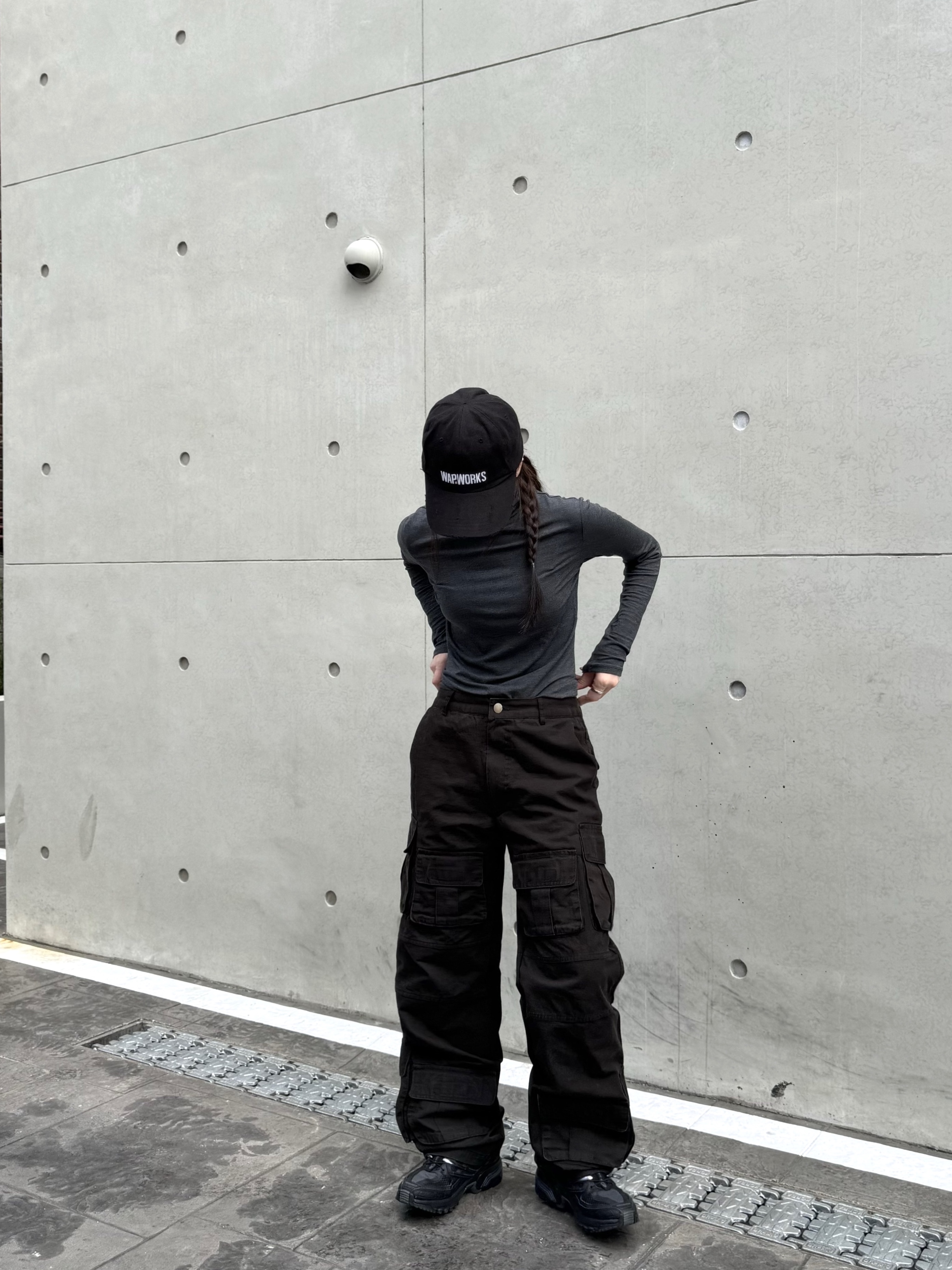 Undermycar Chiva Vintage Coating Multi Cargo Pants Mulch - 23SS, Salomon ACS Pro ADV Triple Black 착용 스타일 - 1